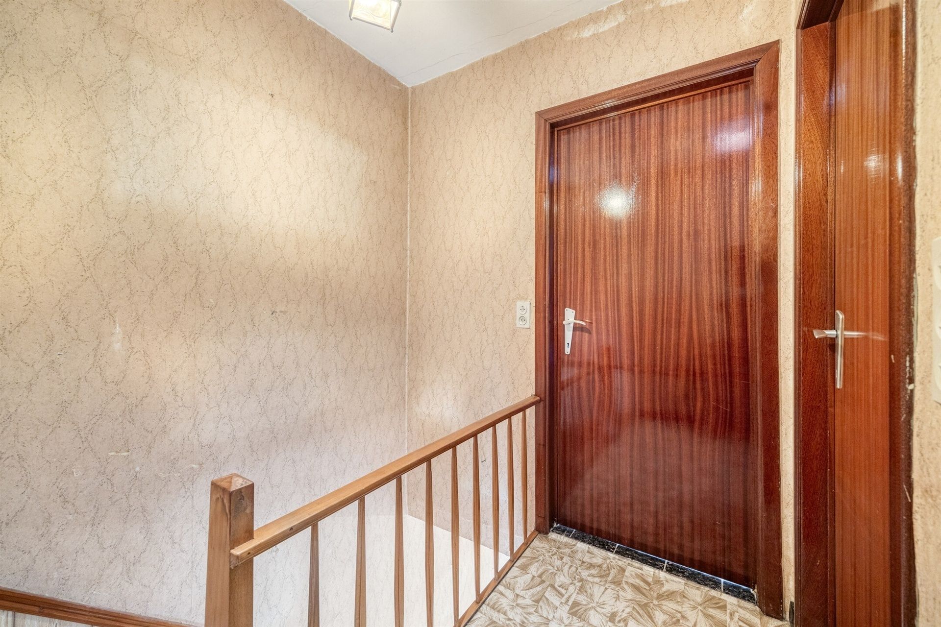 Woning op zeer goede ligging met potentieel foto 18