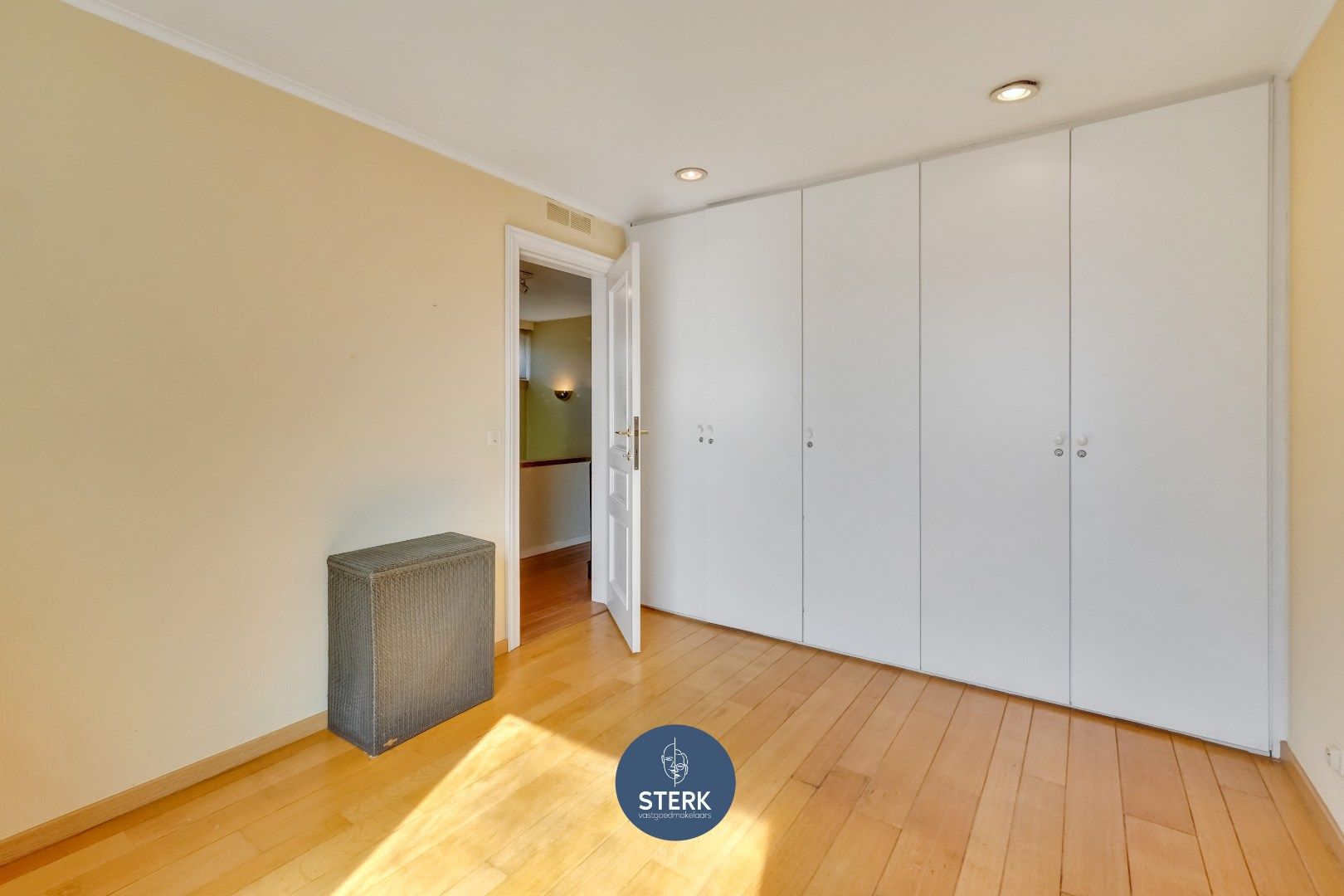 VERRASSEND RUIME GEZINSWONING MET EEN PRACHTIGE TUIN TE BOORSEM !  foto 21