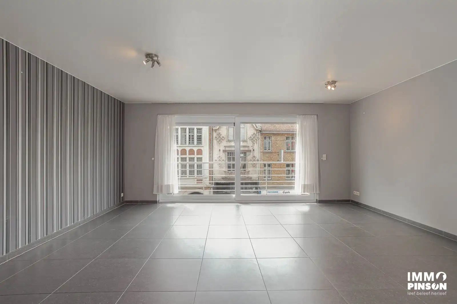 Appartement met twee slaapkamers met balkon in centrum foto 2