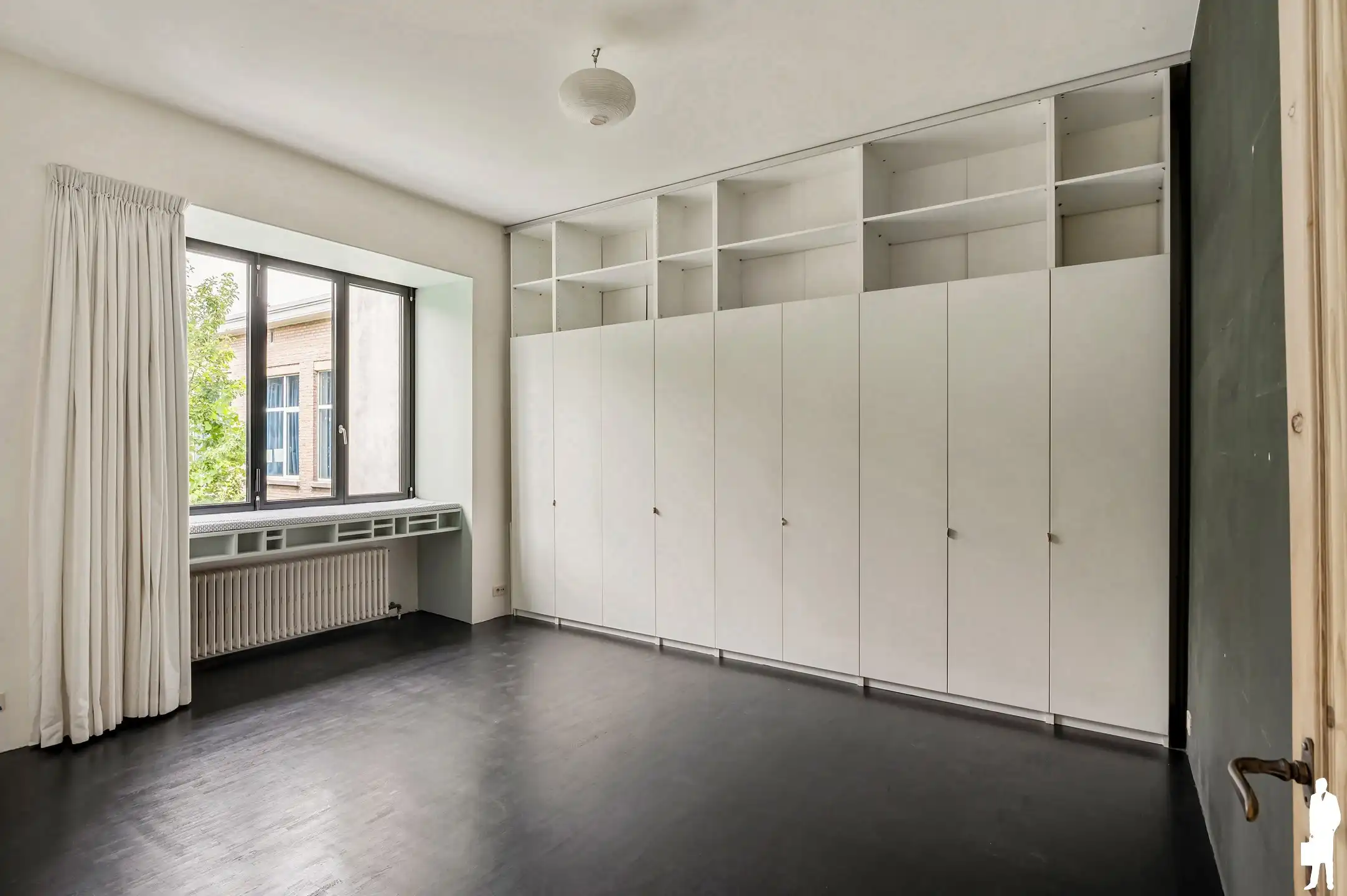 Karaktervolle herenwoning met tuin in Antwerpen foto 16