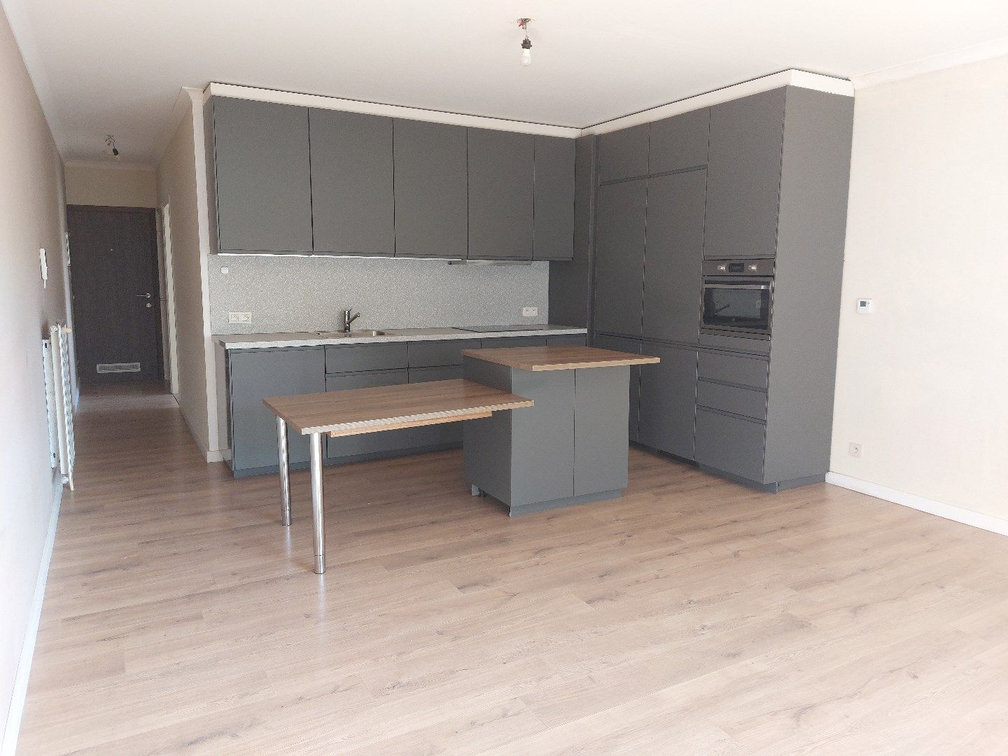 Net gerenoveerd appartement met 1 slaapkamer te koop in (Neer)Pelt-Centrum! foto 4