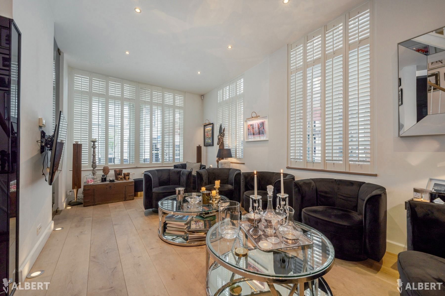 Luxueus gerenoveerd herenhuis in hartje Brugge foto 9