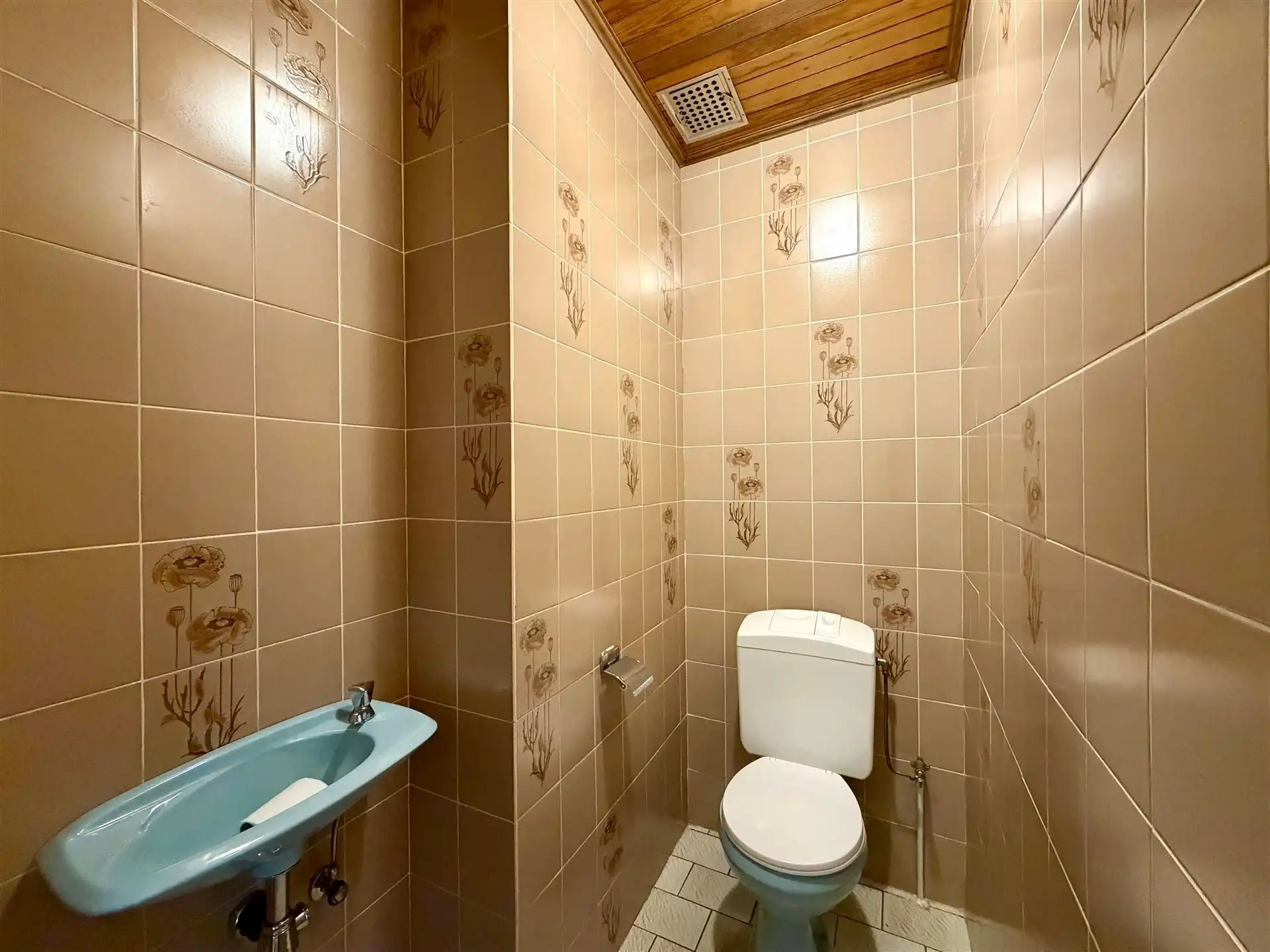 Ruime gezinswoning met 5 slaapkamers foto 14