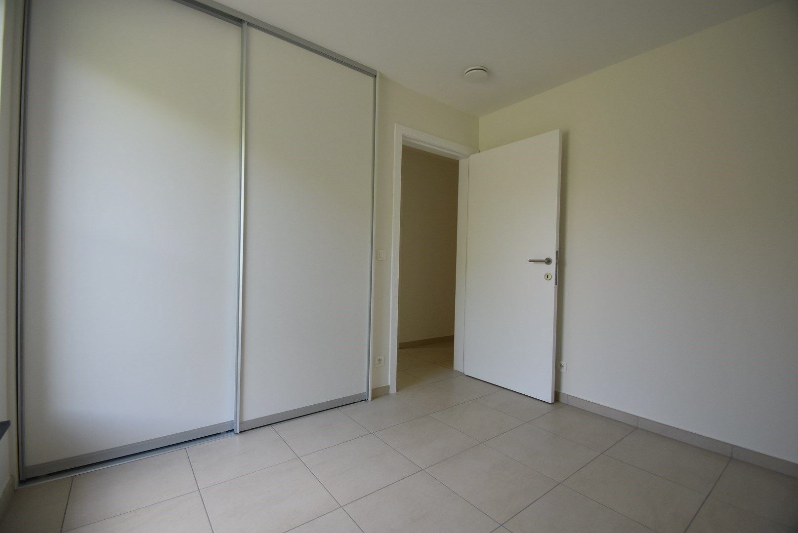 Zeer degelijk gebouwde ruime nieuwbouwwoning met inpandige garage en tuin op 4a81ca,  foto 22