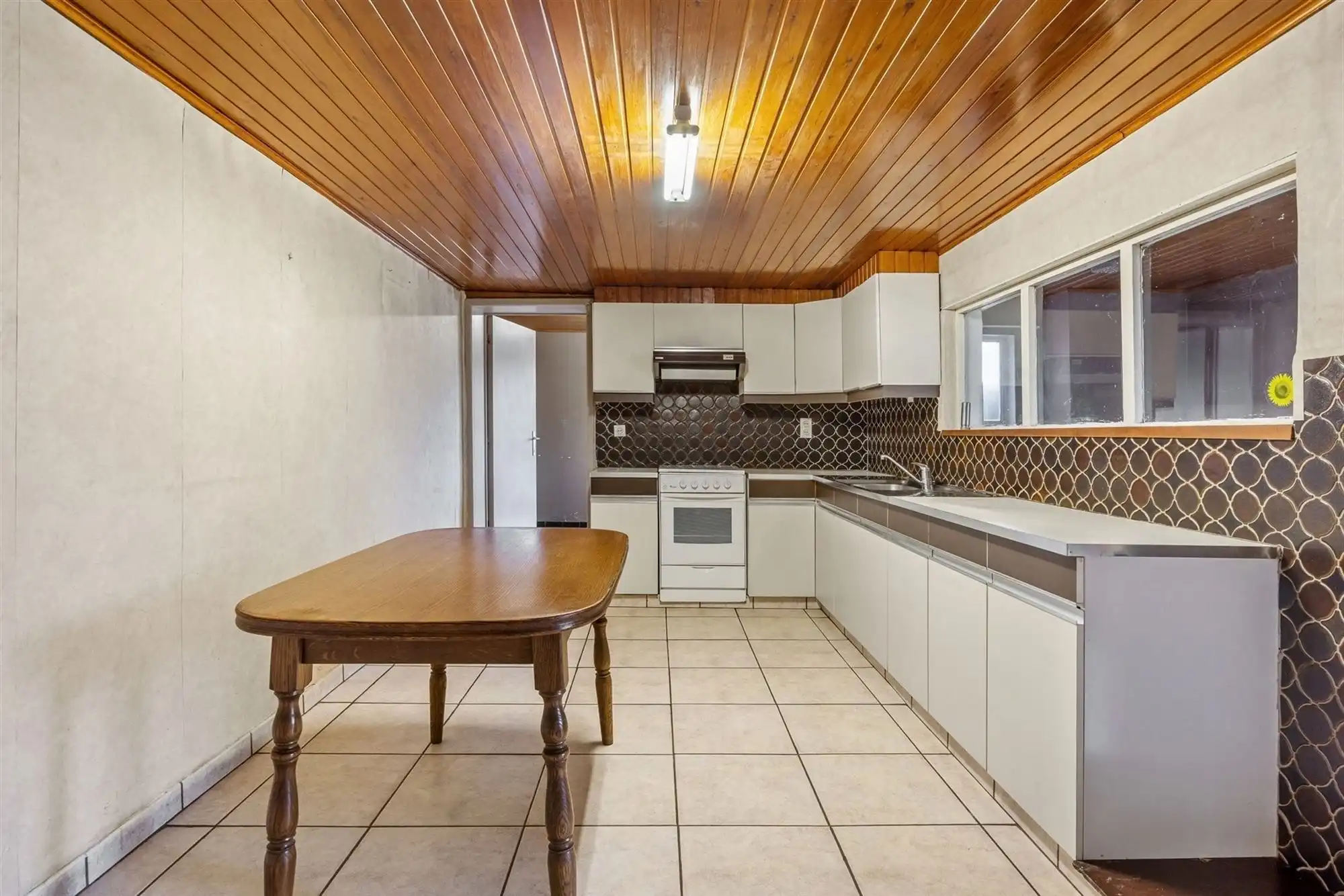 OPBRENGSTEIGENDOM MET 2 WONINGEN foto 7