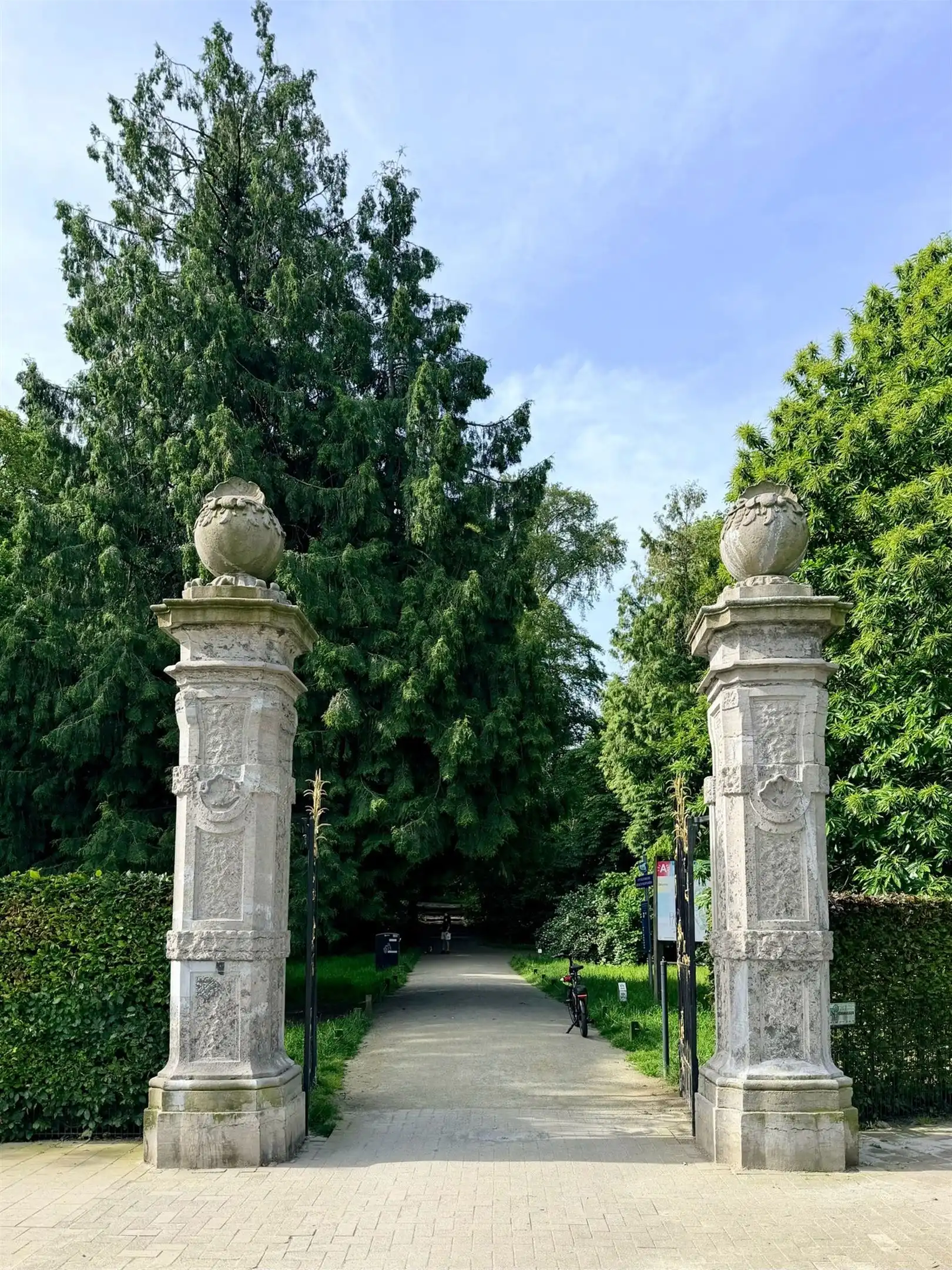 Verzorgd appartement met zonneterras en parking  nabij Boekenbergpark foto 25