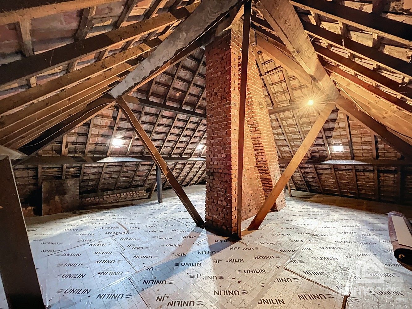Landelijk wonen in Oudsbergen, omringd door weiland met paardenstallen! foto 18