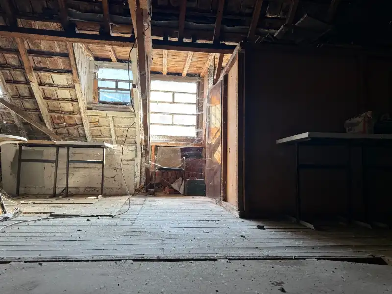 Voormalig café met woonst in het centrum van Ingelmunster! foto 12