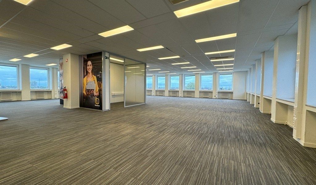 Kantoren te huur aan de Martelaarslaan te Gent foto 8