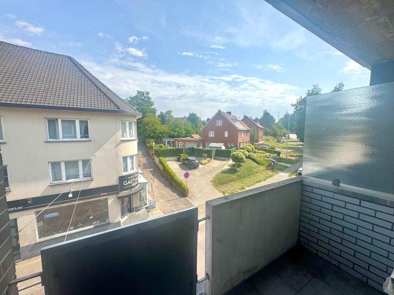 Intrekklaar appartement met 2 terrassen foto 4