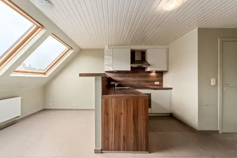 Verhuurd dakappartement nabij Grote Markt foto 10