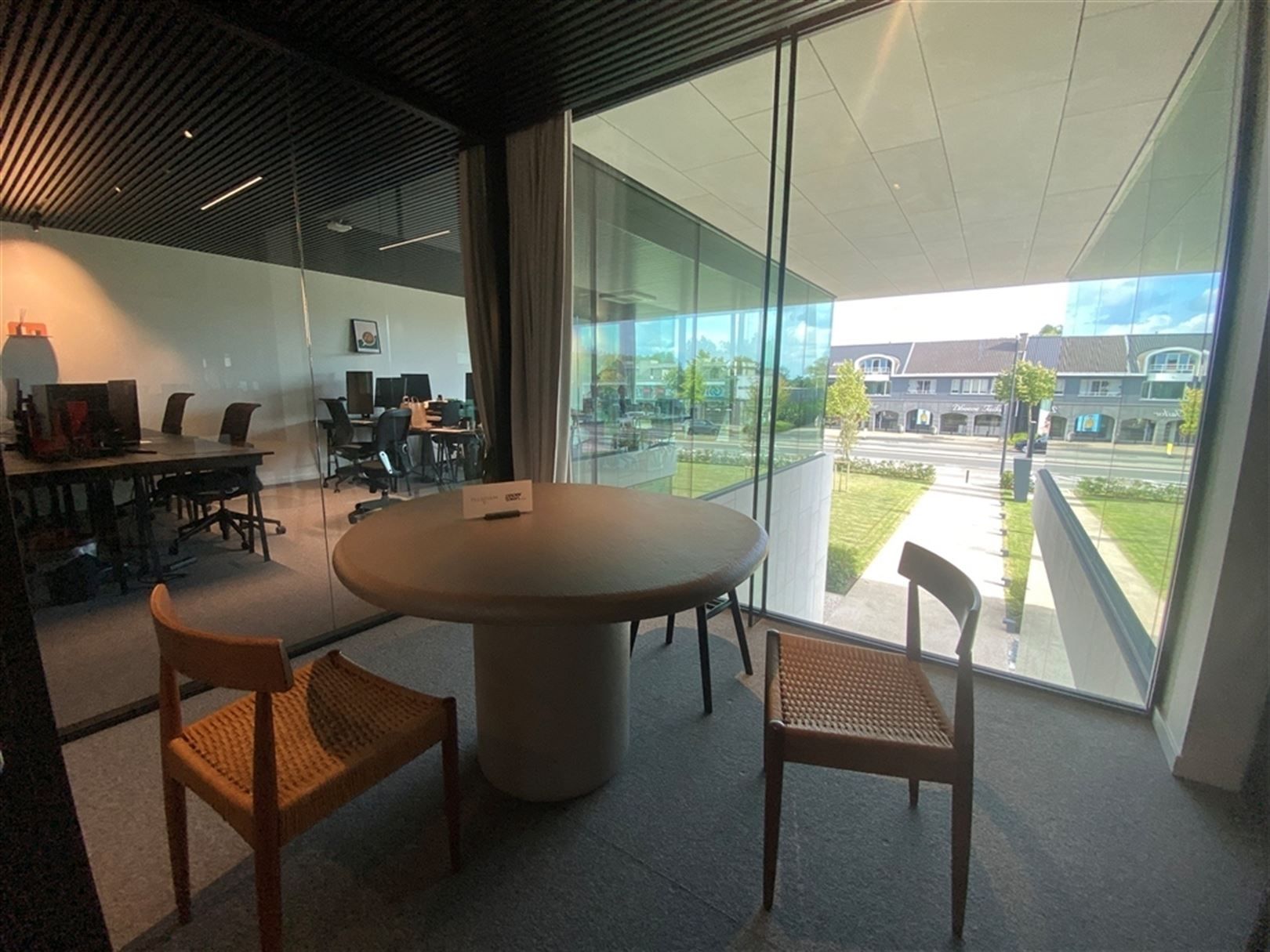 High-end full service kantoren in LTG Building te Sint-Martens-Latem foto 14