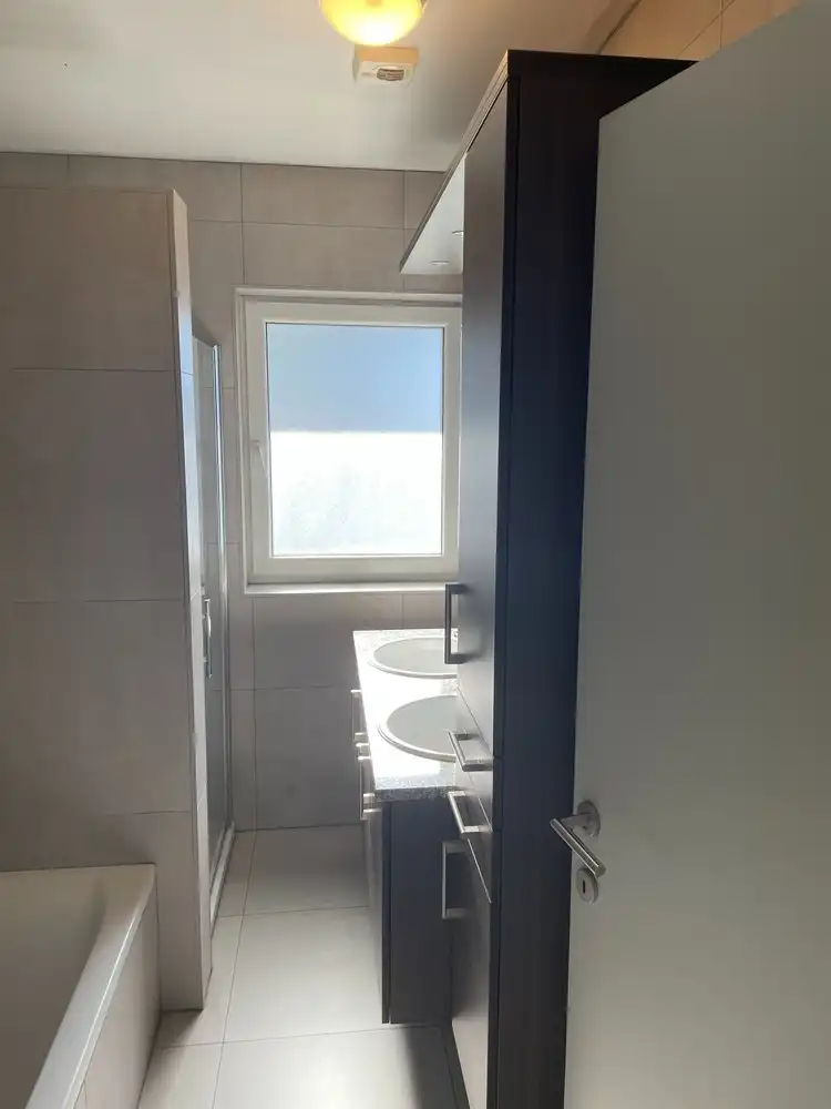 Appartement te huur foto 11
