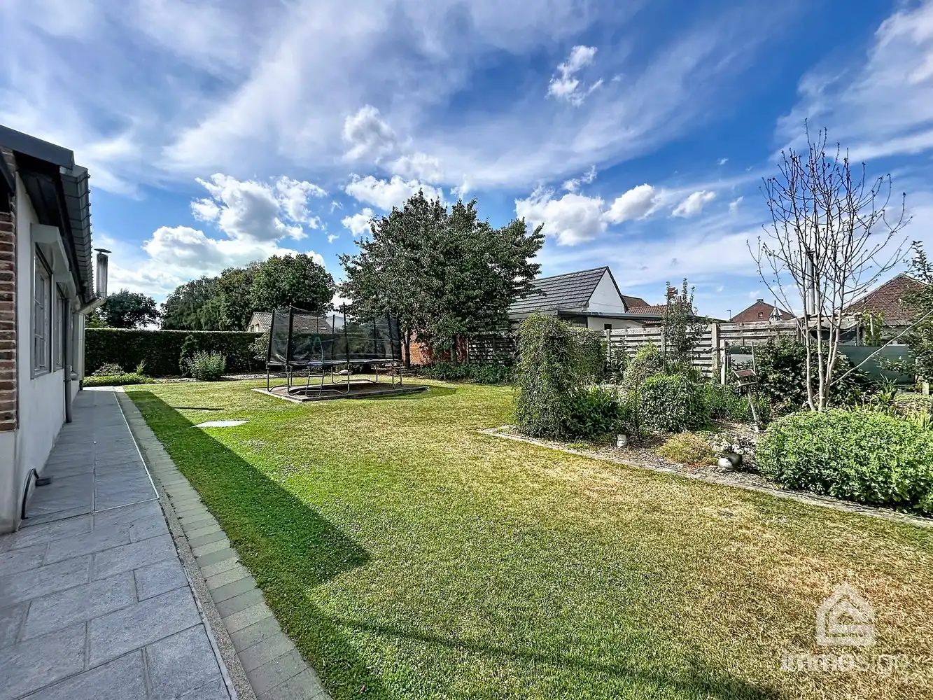 Ruime woning op bijna 2.000 m² grond met dubbele garage en werkhuis foto 44