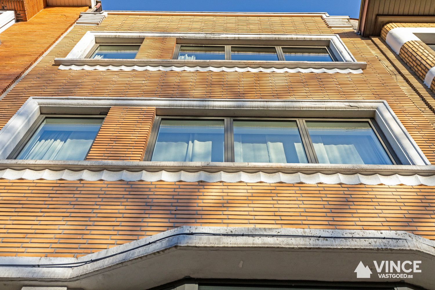 Prachtig huis met indrukwekkende elementen, ruime indeling en leuke tuin foto 43