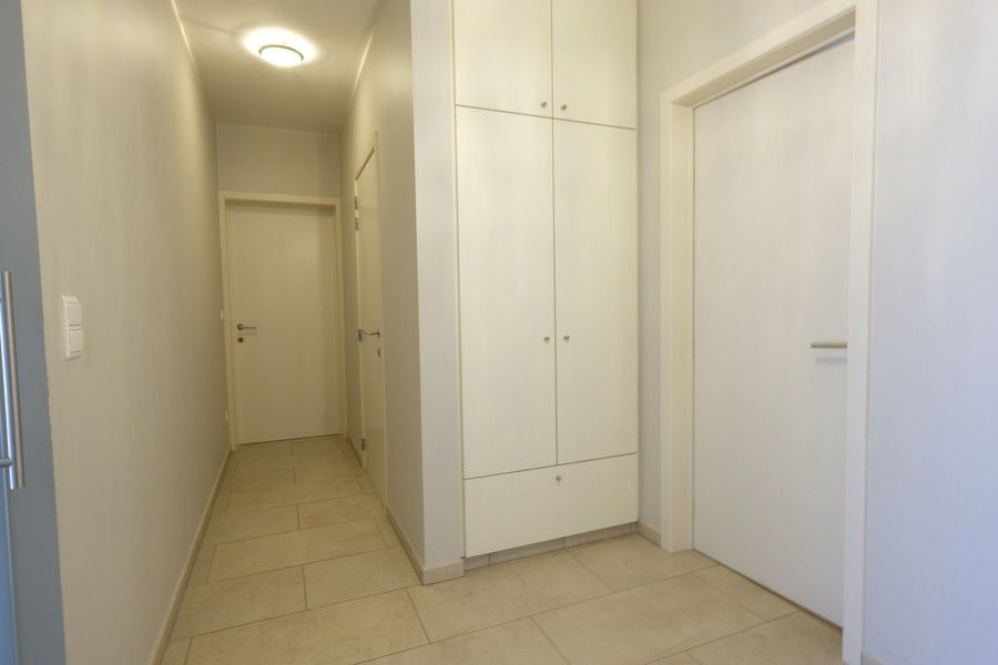 Recent 3 slpk's appartement van 145 m² in het centrum foto 9