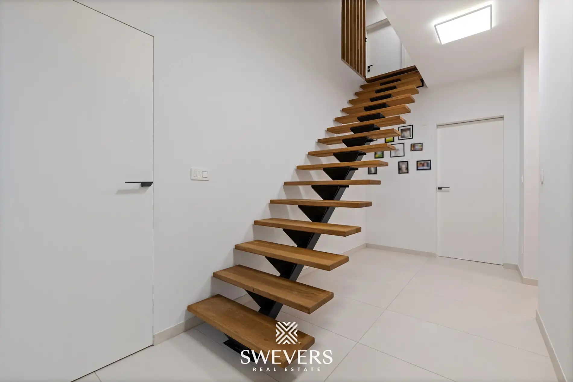 Instapklare, energiezuinige gezinswoning van 224m² te Beringen foto 13