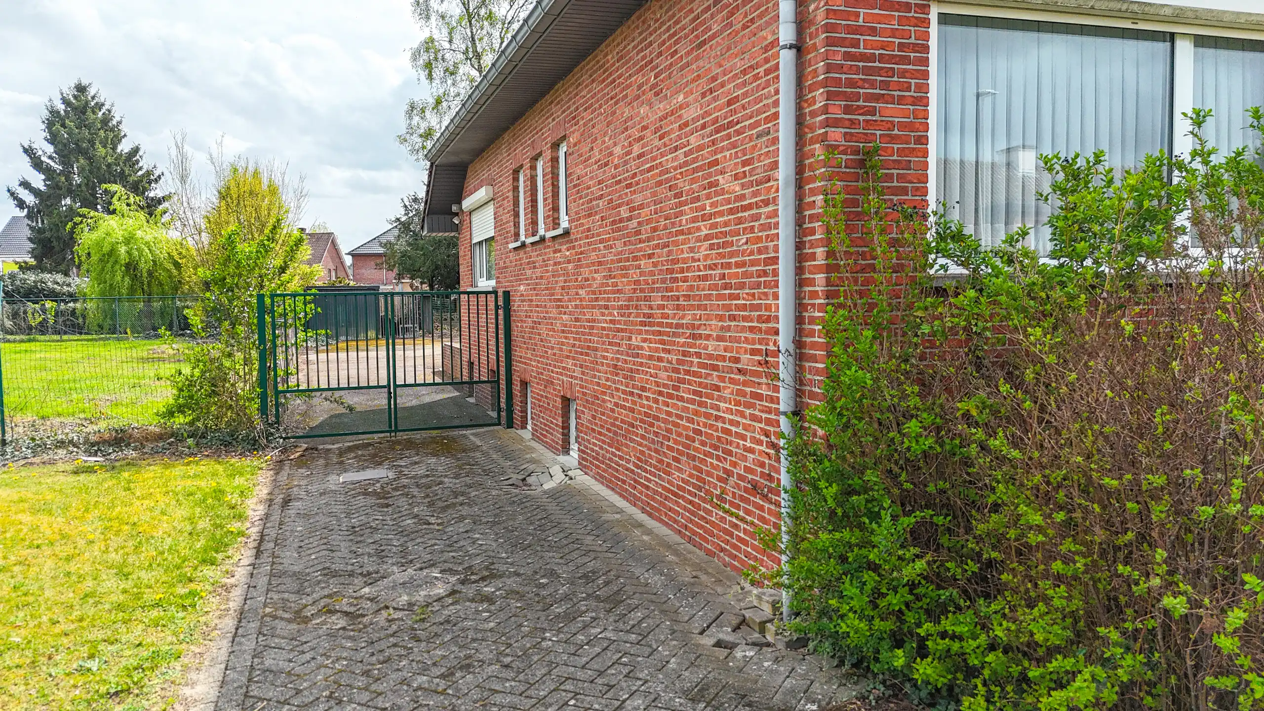 Gezinswoning met 3 slaapkamers in het hartje van Heusden foto 36