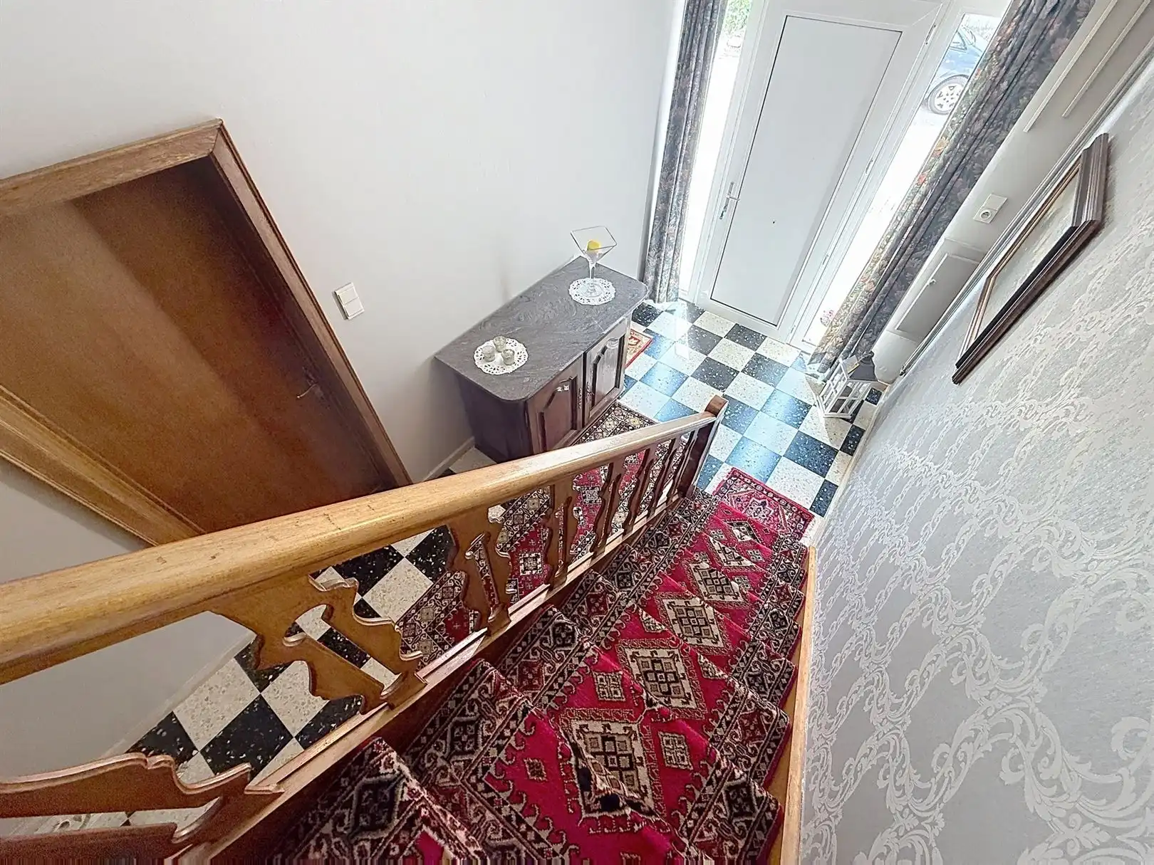 Ruime woning met extra woon- of werkpotentieel  foto 42