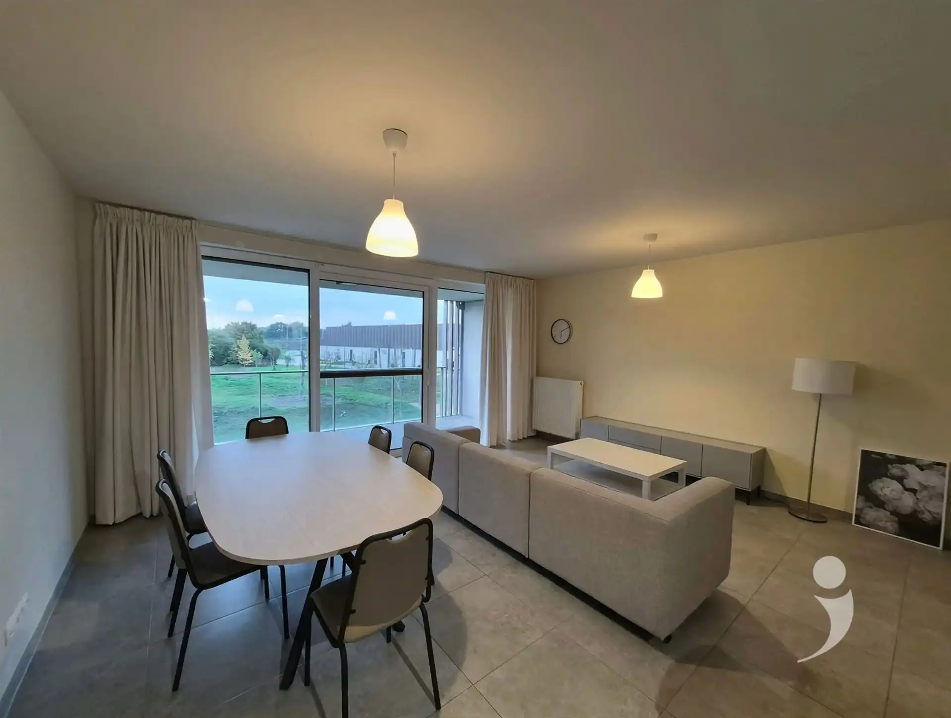 Recent appartement foto 3