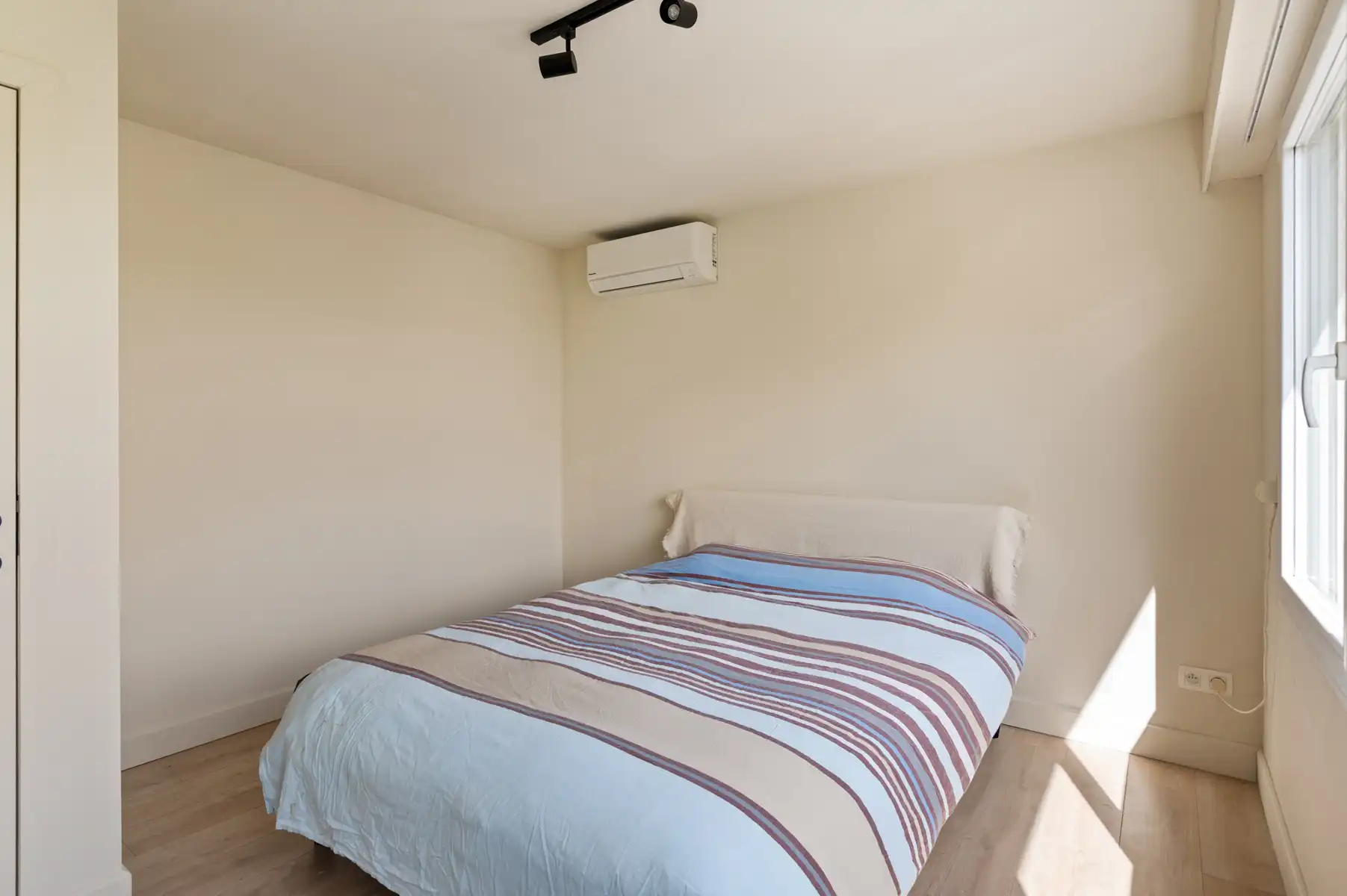 Gerenoveerde halfopen bebouwing nabij het centrum van Lier. foto 17