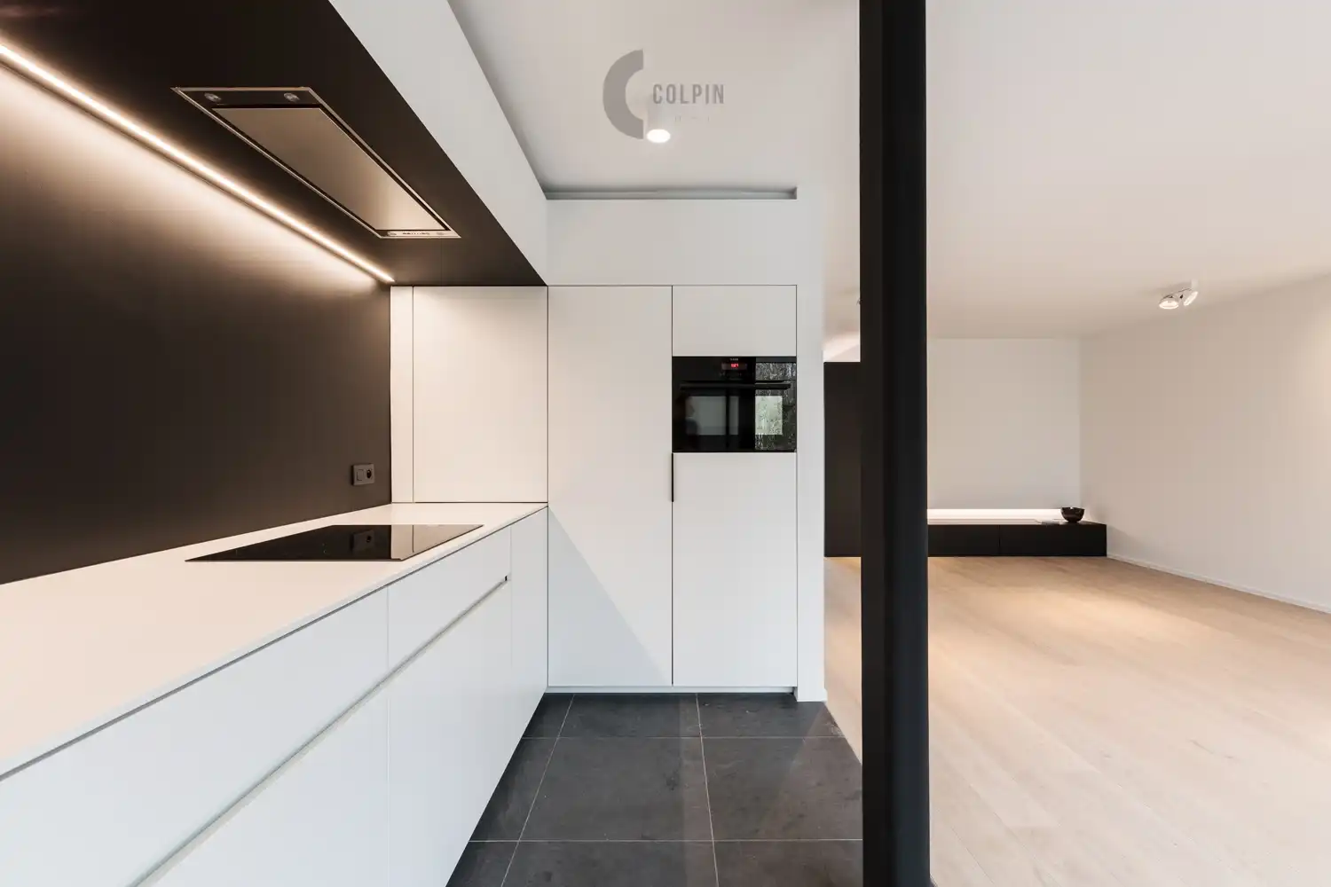 Recent appartement met ruime terrassen en open zicht foto 6