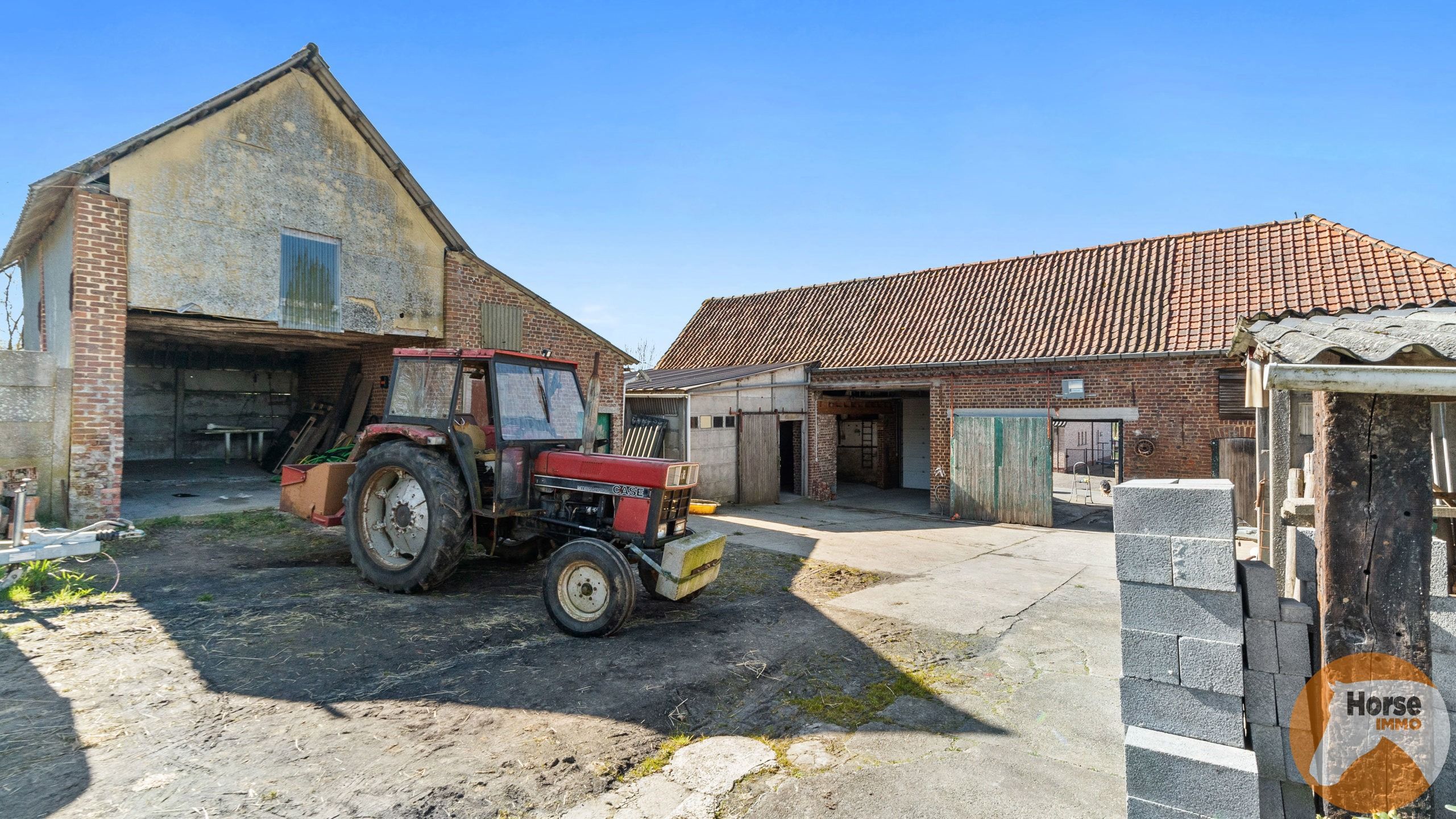 ZWALM - Hoeve met stallen en weides op +/-1,5HA foto 22