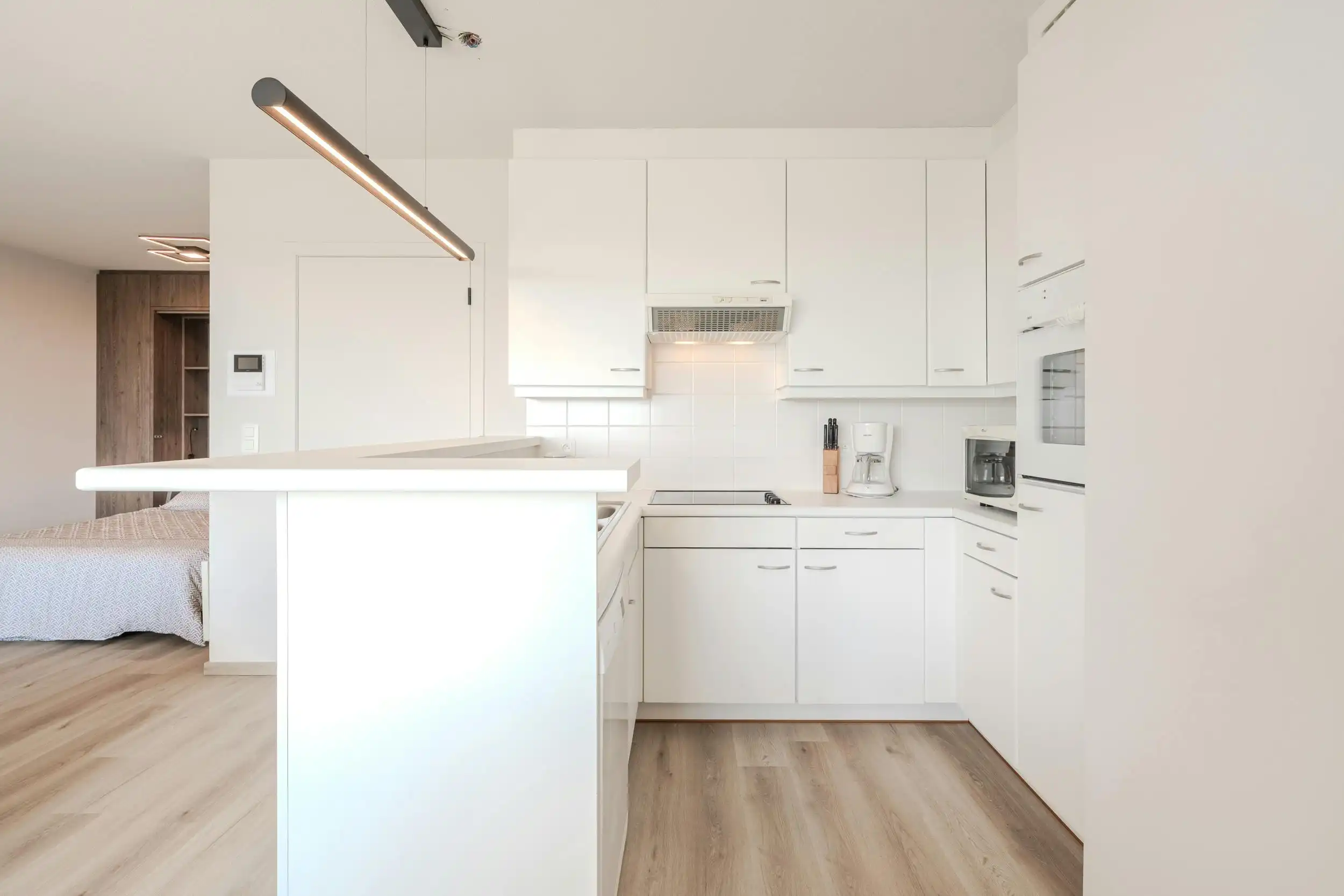 Prachtig appartement te koop met één slaapkamer en slaaphoek foto 5