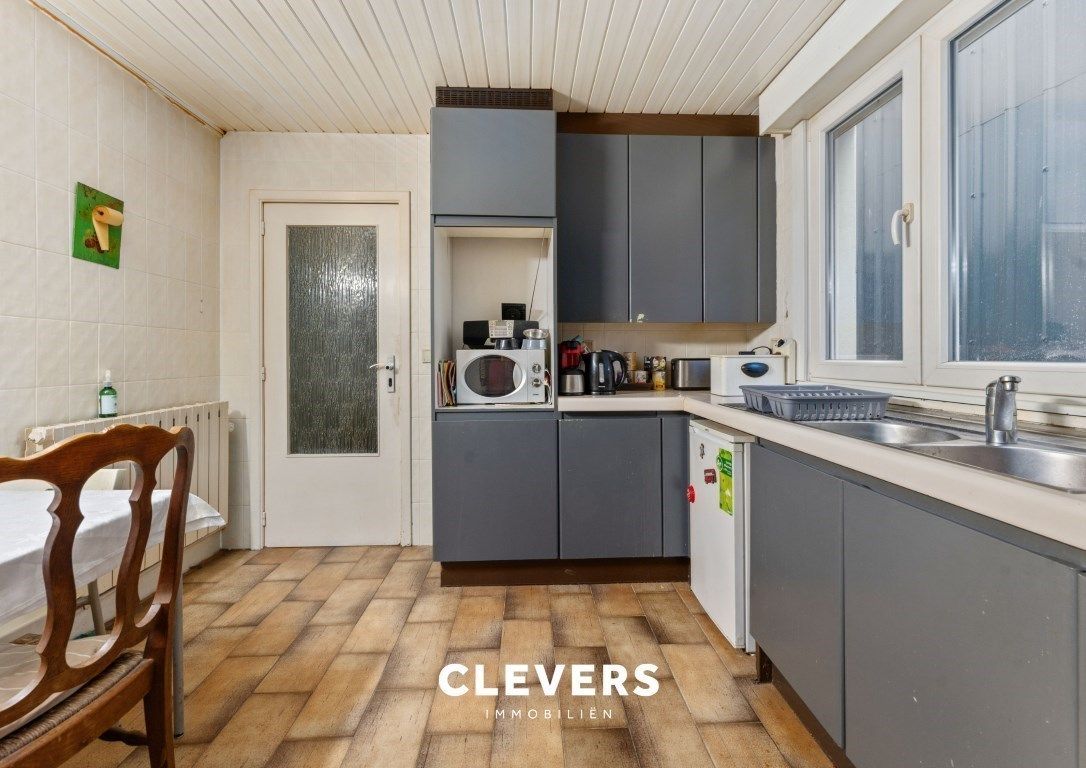 Rijwoning met 3 slaapkamers nabij het strand foto 7