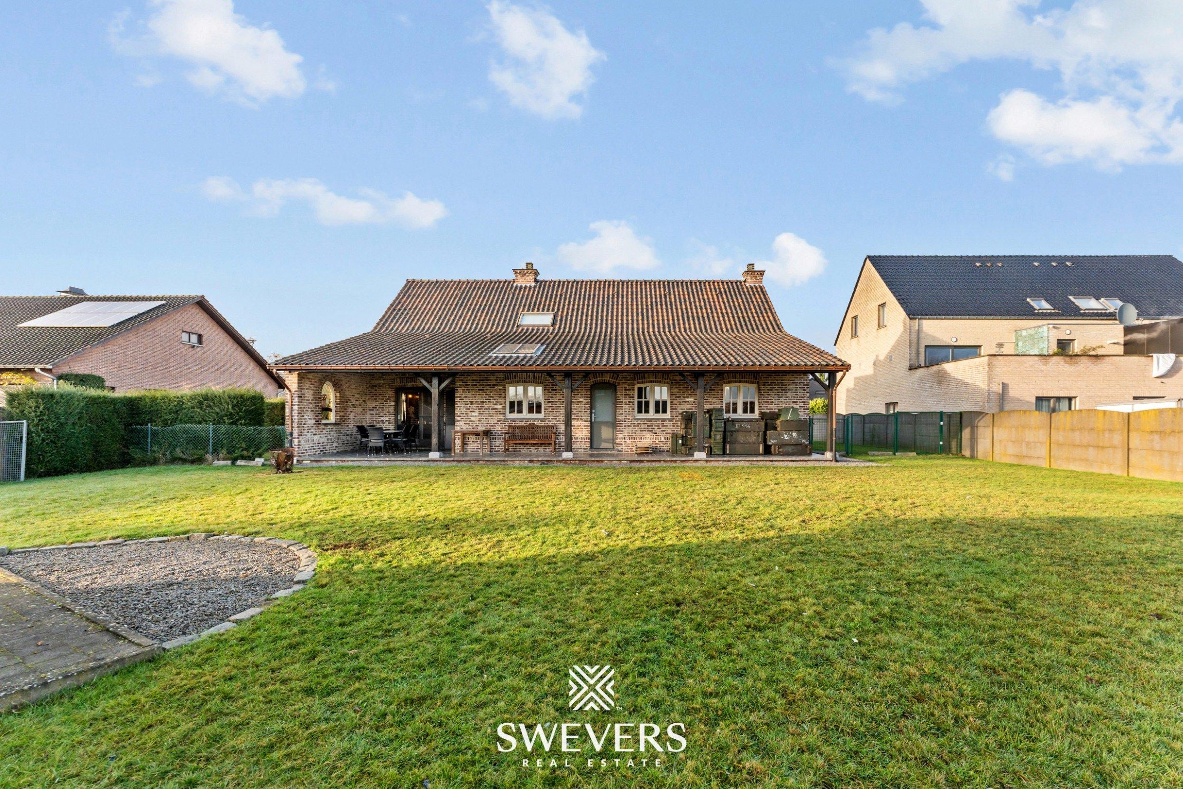 Ruime open bebouwing met 4 slaapkamers en zonnige tuin in Houthalen foto 31