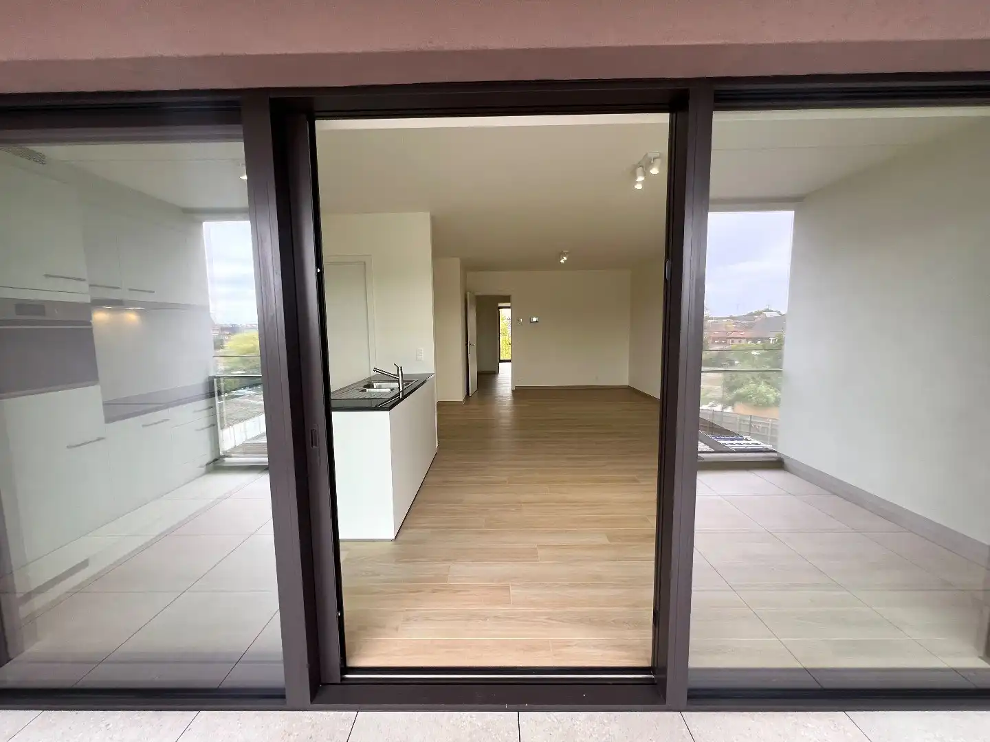 Luxe nieuwbouw appartement, 73m² met 2 terrassen , 1 slpk op toplocatie foto 19