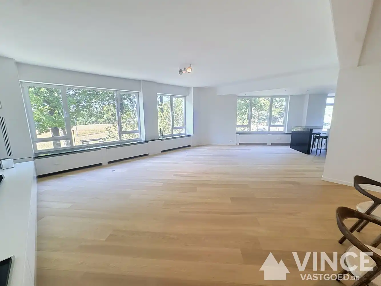 Prachtig instapklaar appartement met 2 grote slaapkamers foto 5