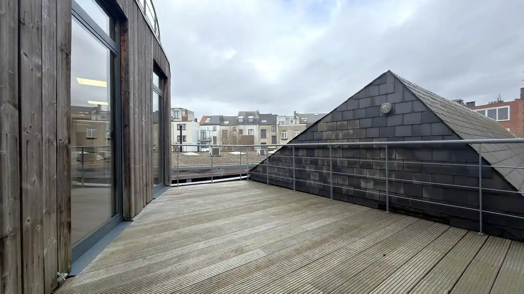 Kantoor met terras te huur aan het Zuid in Antwerpen foto 7