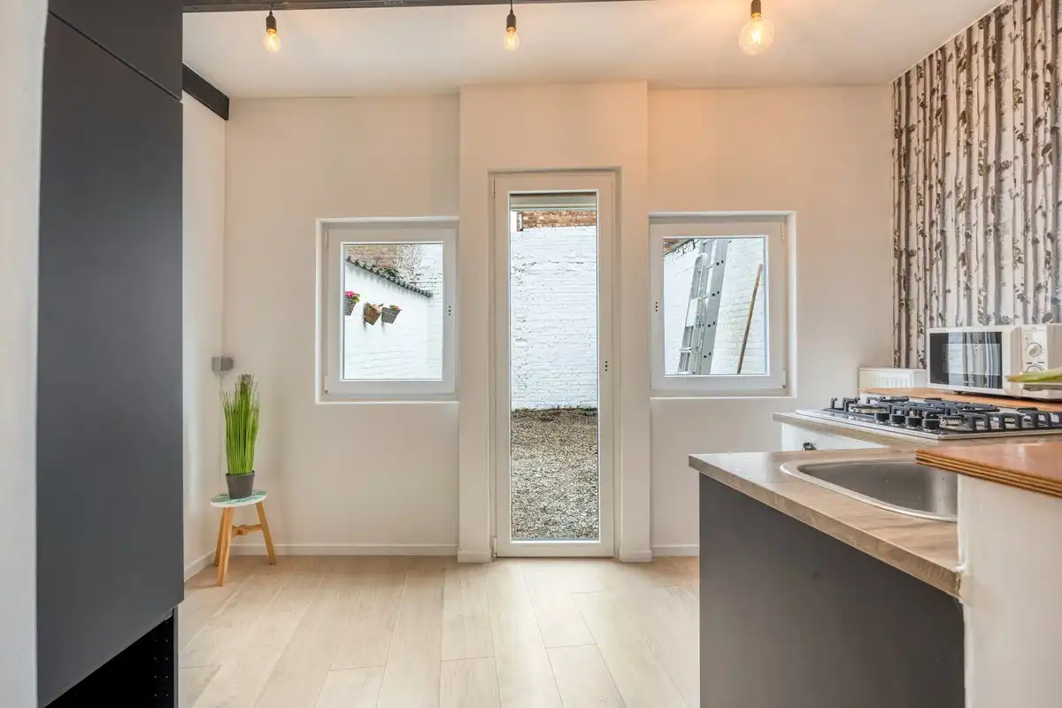 Woning met 2 ruime slaapkamers, 2 badkamers en buitenruimte in Kessel-Lo! – EPC 293 kWh/m² - bewoonbare opp. 100 m² foto 9