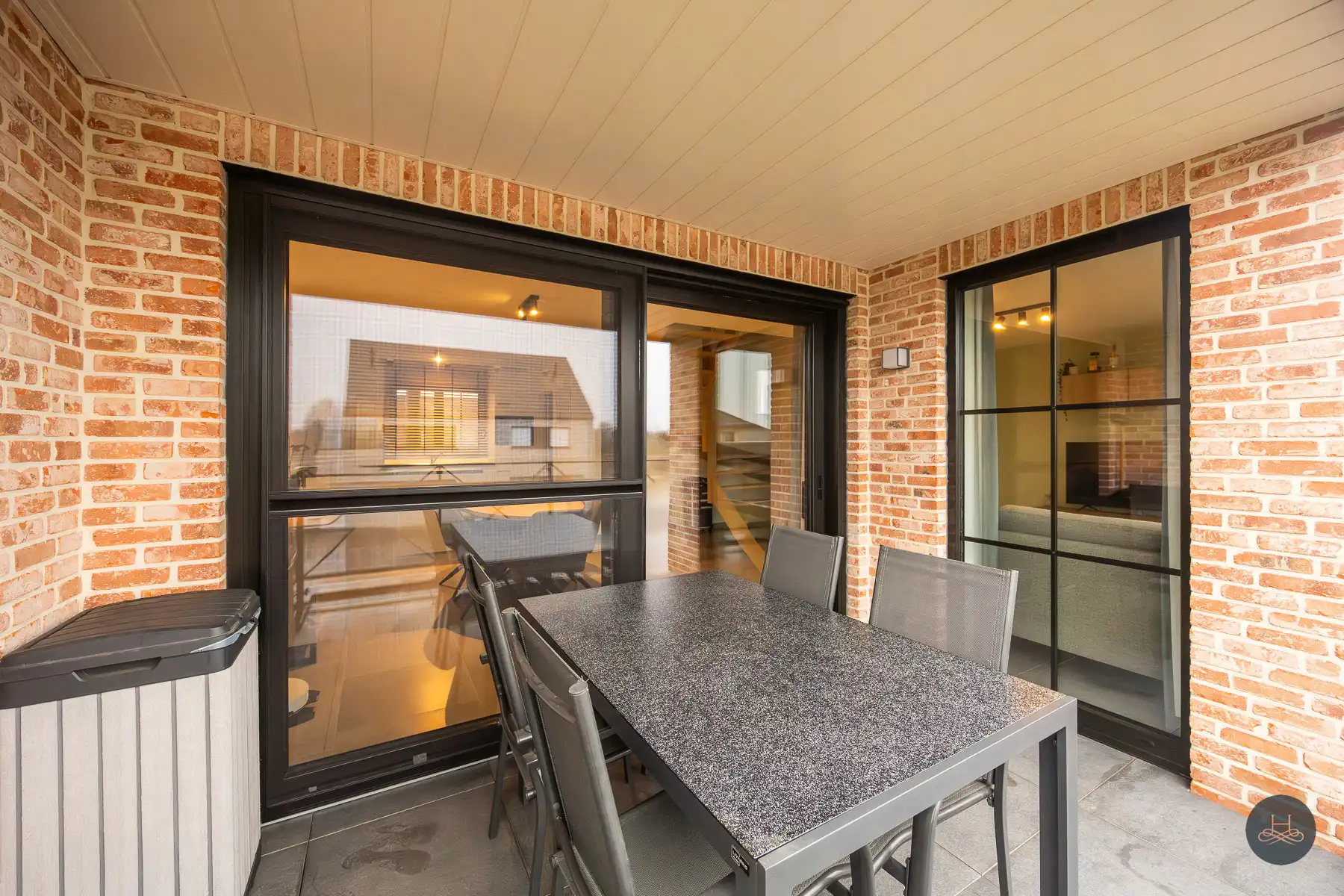 Energiezuinig, modern duplex appartement uit 2022 met terras foto 22