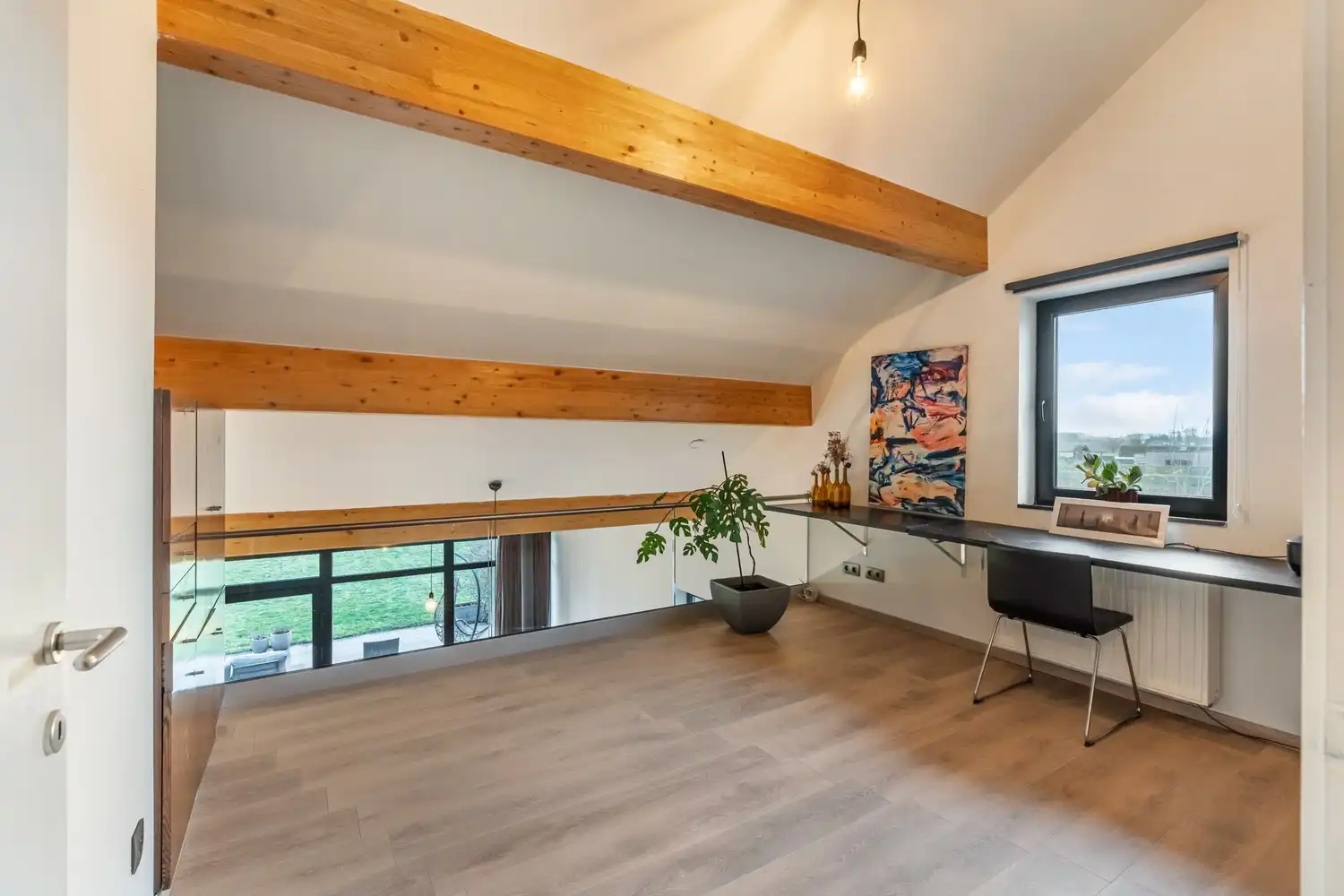 Unieke architecturale woning op toplocatie in het groen foto 14