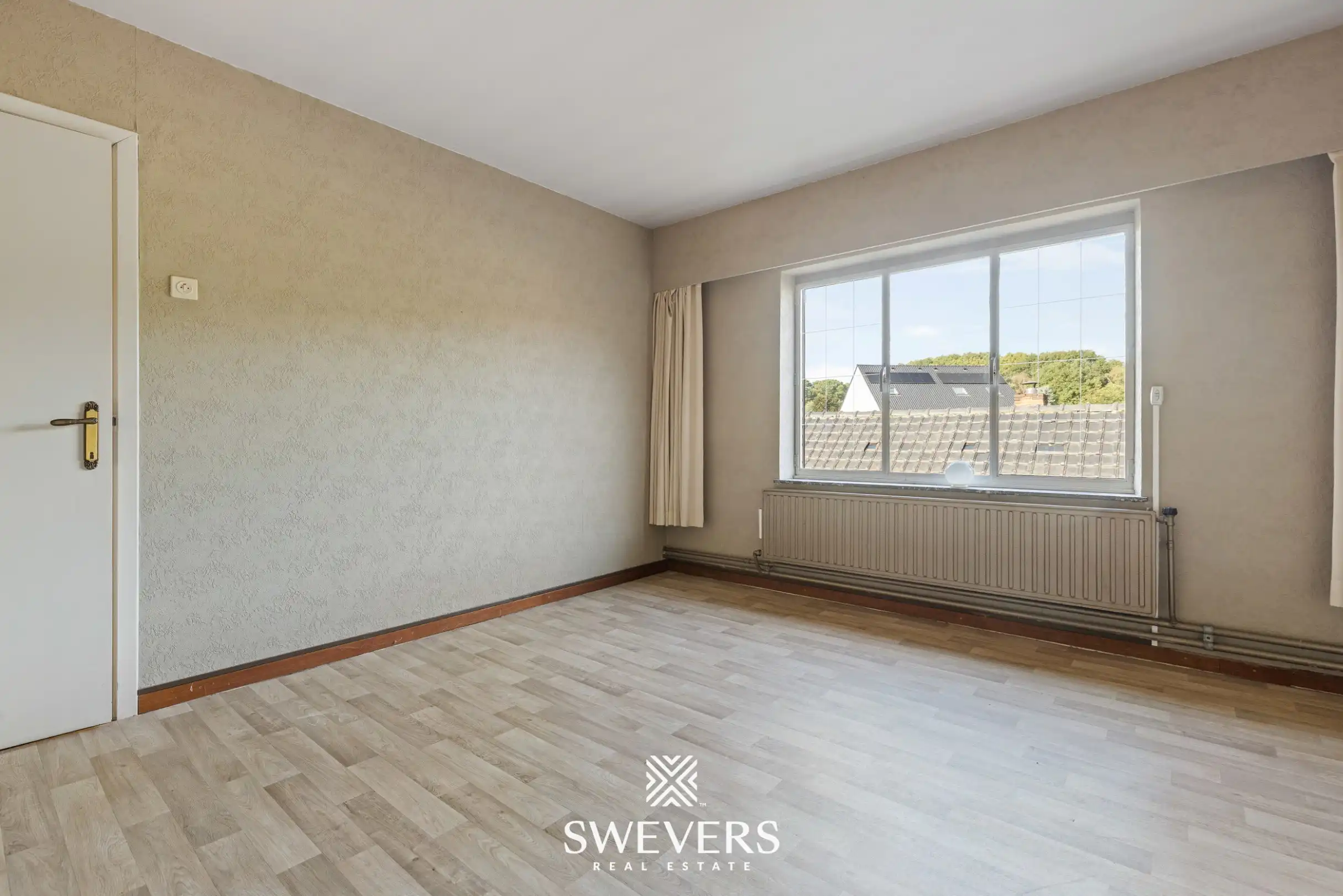 Ruime te renoveren woning op zonnig (ZW) perceel van 12a 33ca in het centrale Lummen foto 23
