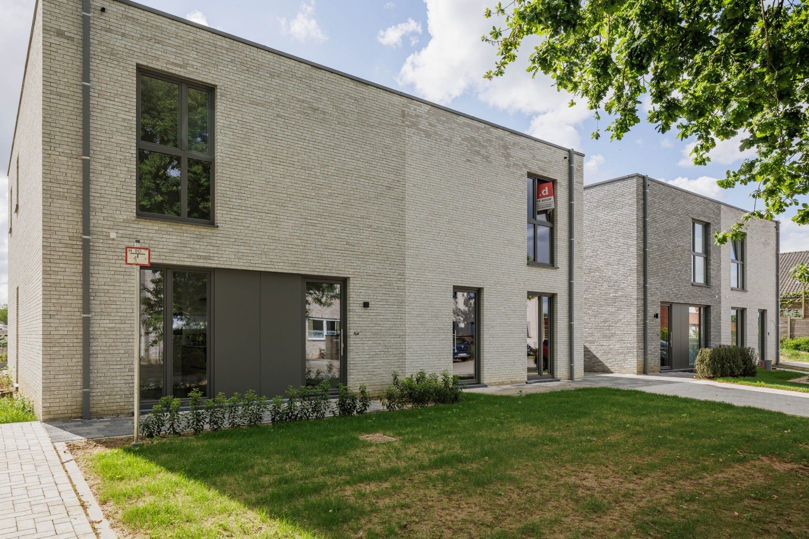 Energiezuinige woning met 3 slpks & zuid gerichte tuin foto 3