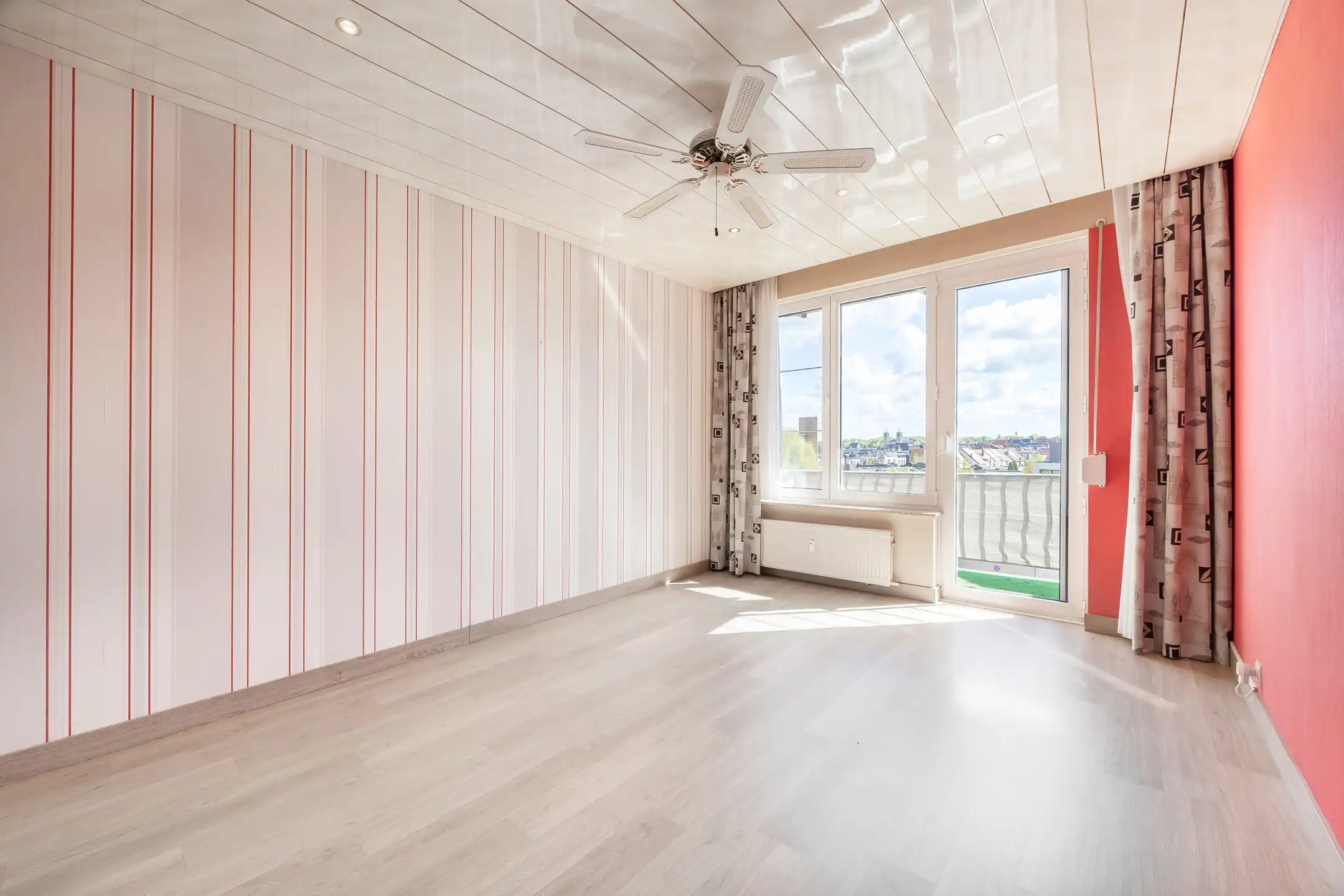 Mooi centraal gelegen appartement met 2 slaapkamers en terras foto 13