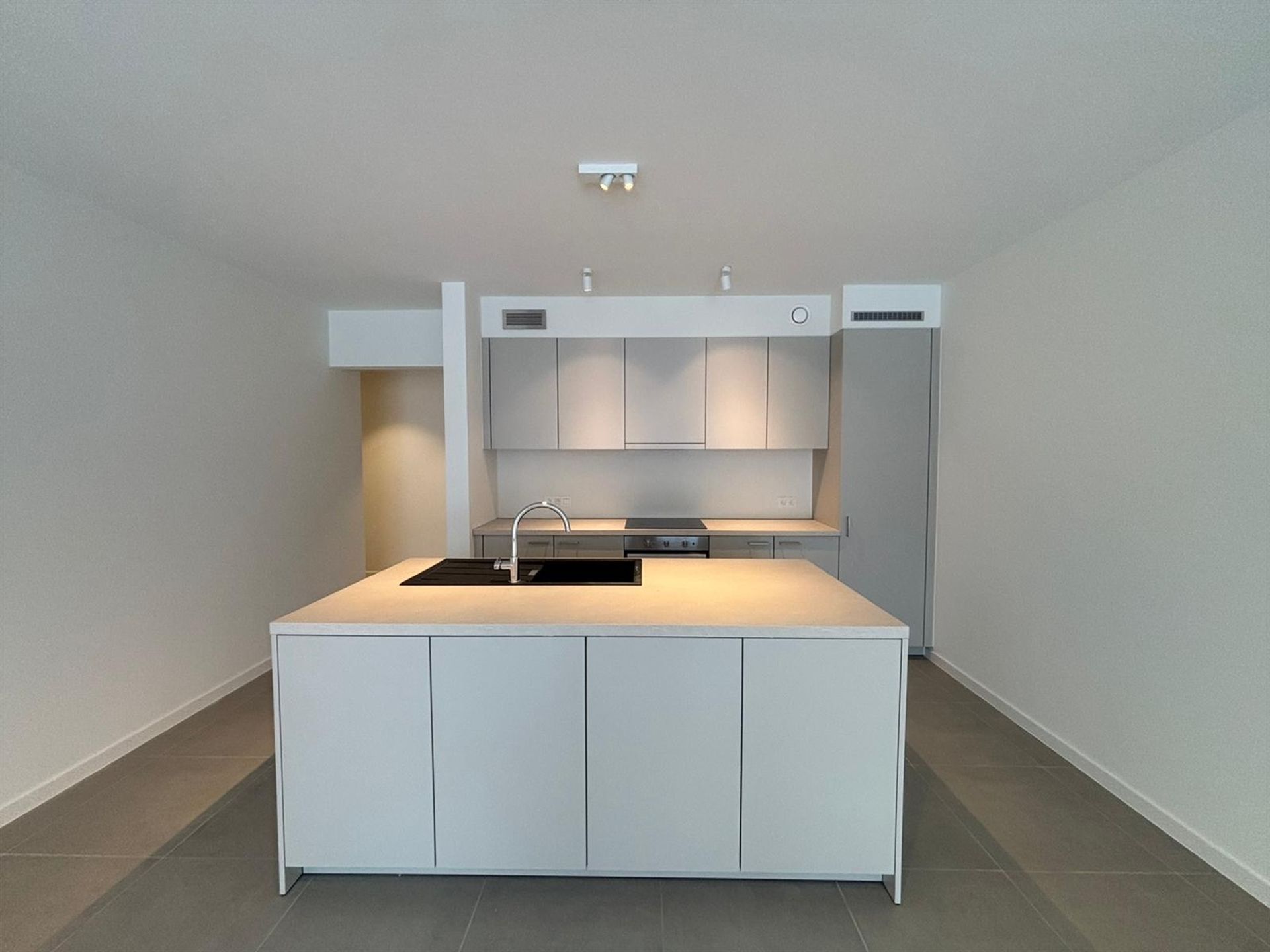 Zeer rustig gelegen, stijlvol nieuwbouwappartement met tuin en terras in Opwijk! foto 7