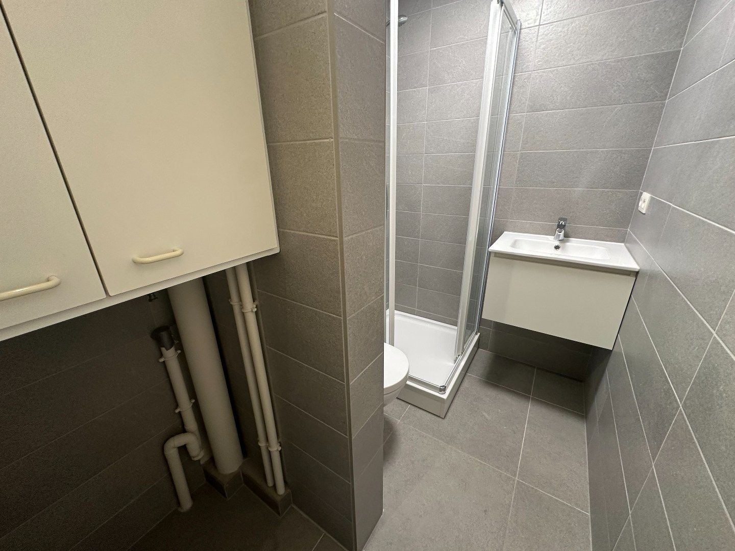 Gezellige studio met aparte slaapkamer in kleinschalige residentie – Hasselt foto 7