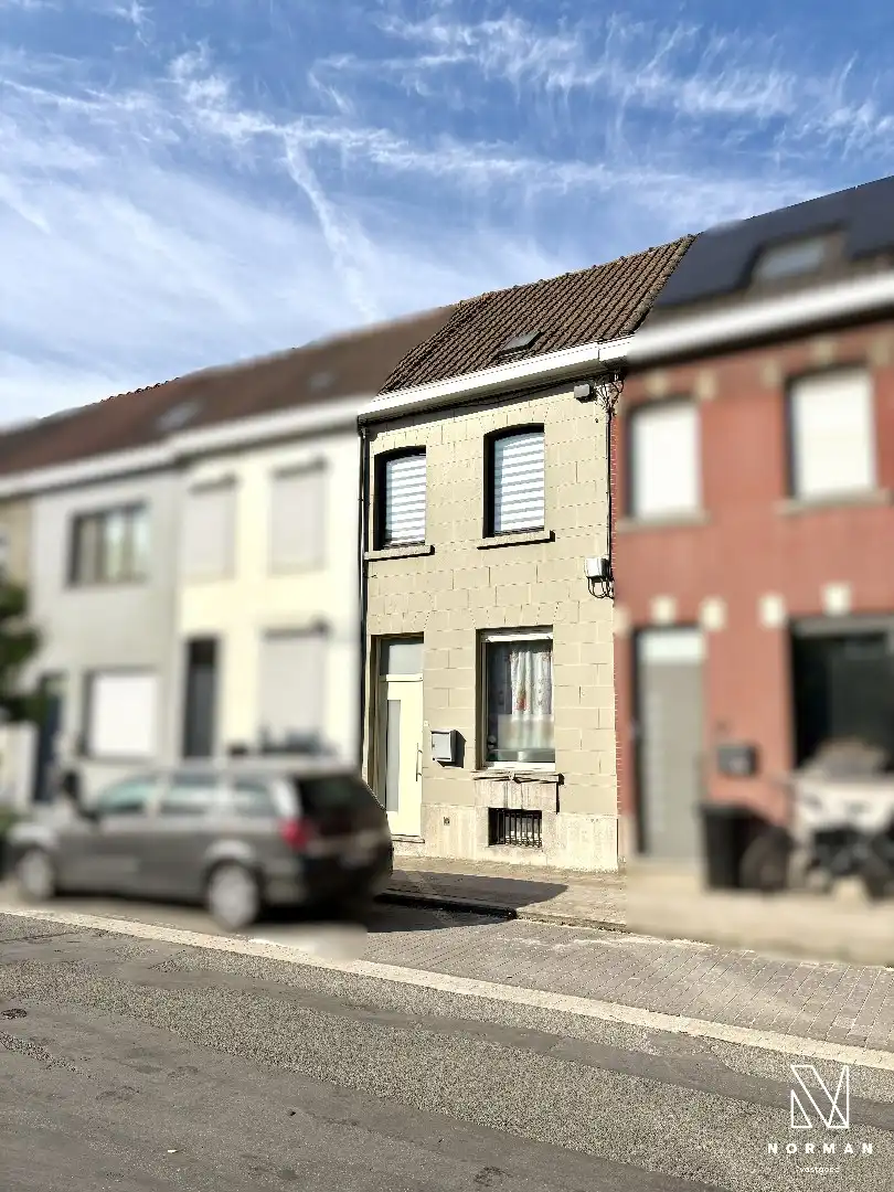 Hoofdfoto van de publicatie: Instapklare woning met 3 slaapkamers in Kortrijk (Pius X)