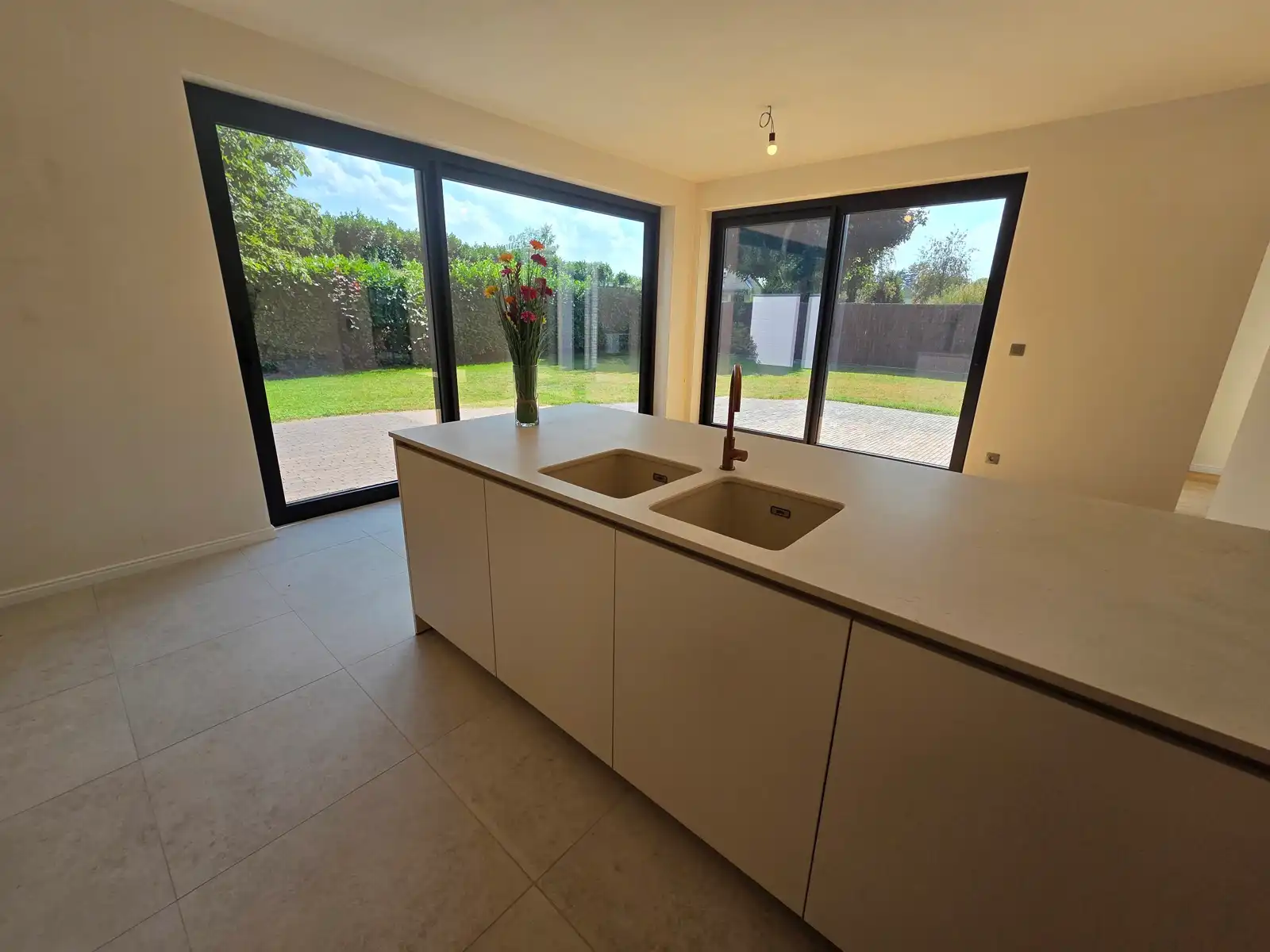 Luxe nieuwbouwvilla! foto 15
