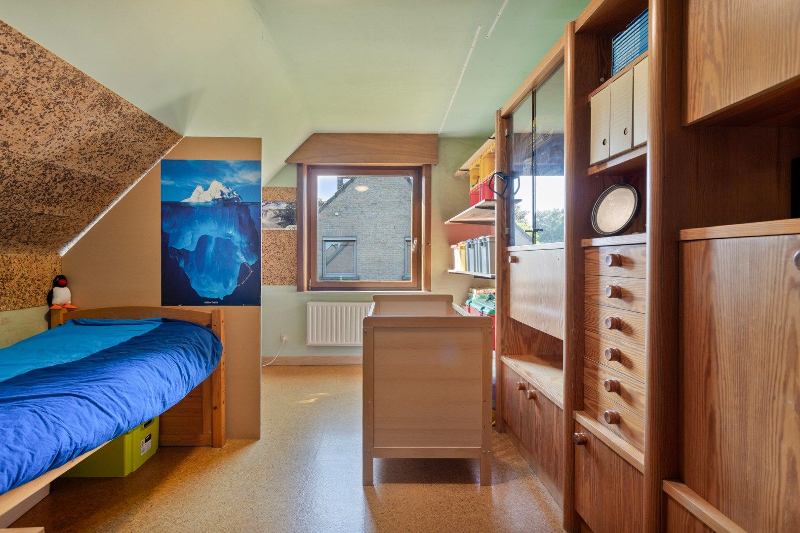 Heel ruime woning met 6 kamers in een oase van rust! foto 16
