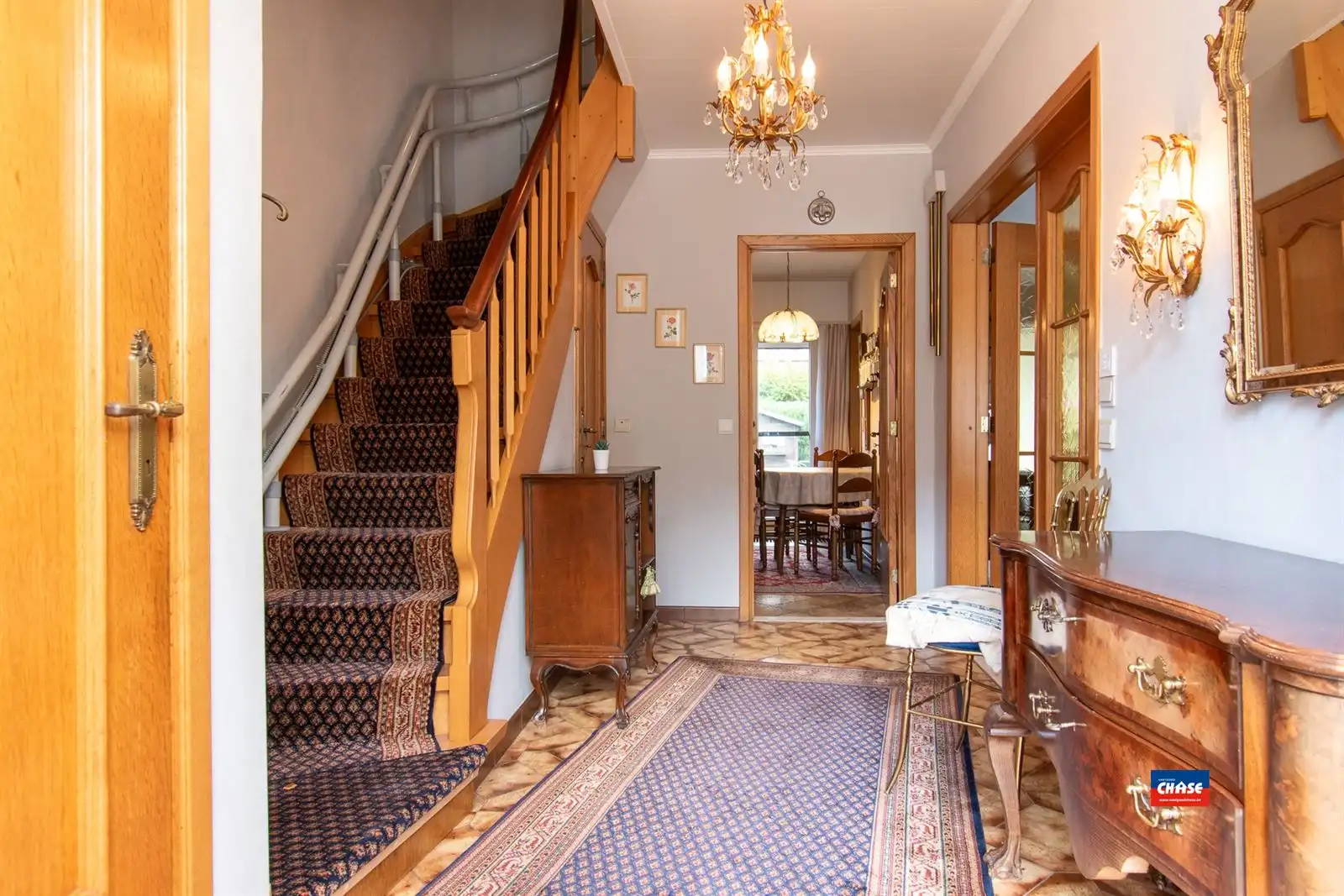 Rijwoning met 3 slaapkamers en tuin foto 2