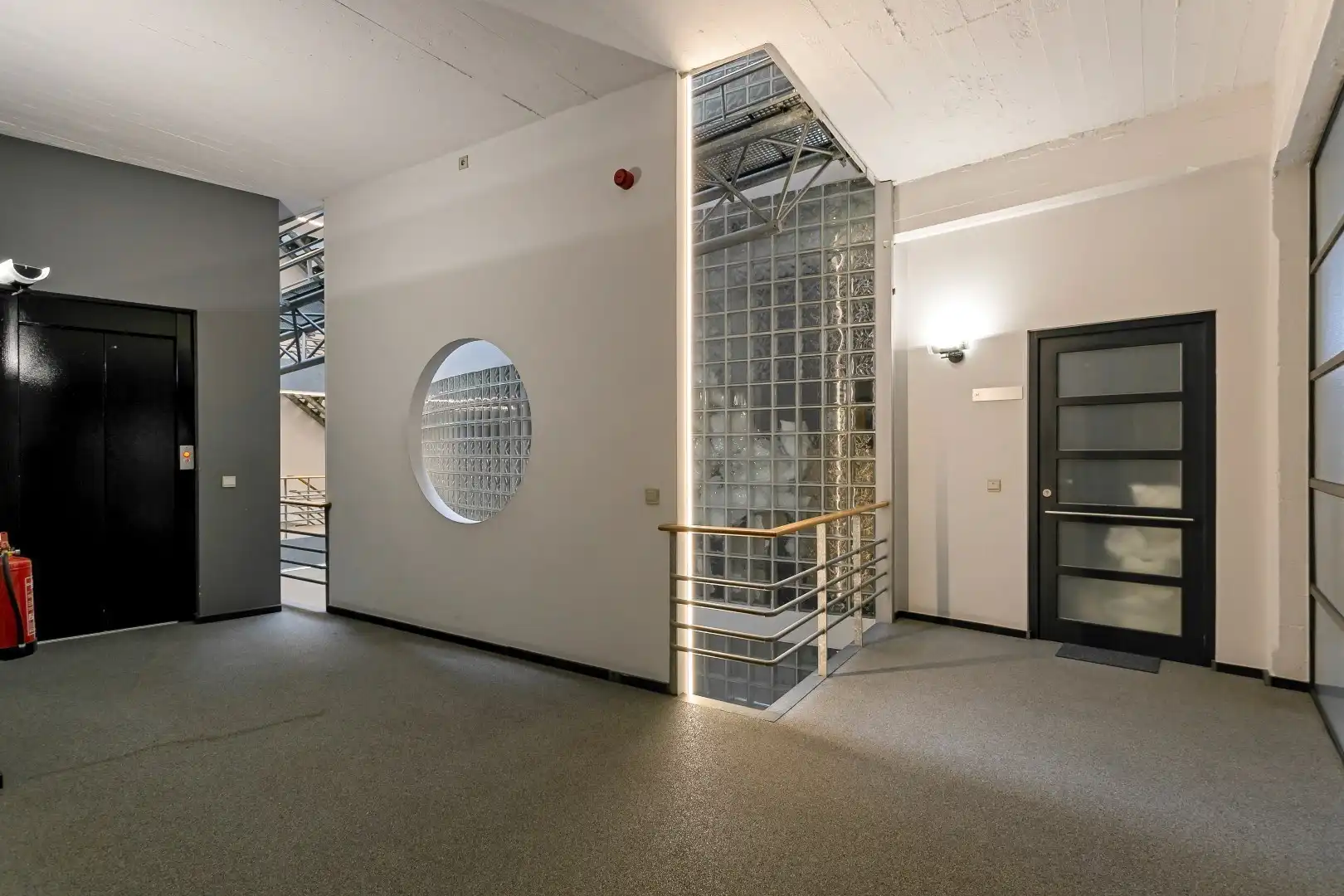 Kantoorruimte te huur in The Lofthouse te Antwerpen foto 10