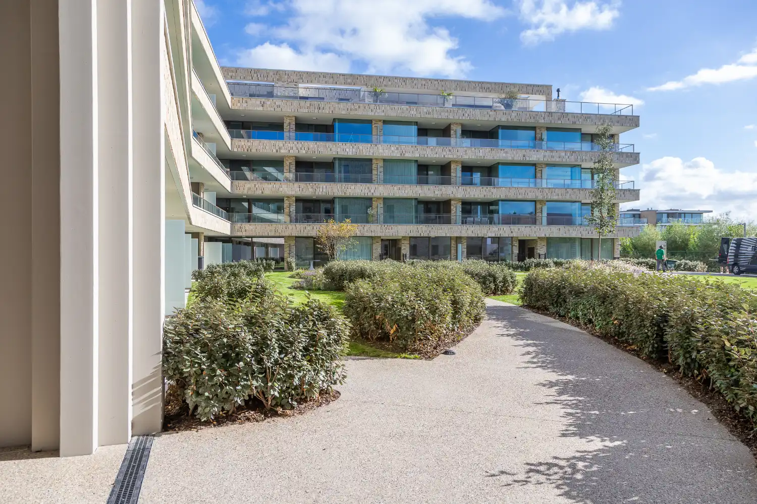 Nieuwbouwproject in rustige groene omgeving, op 6 min. wandelafstand van het strand foto 9