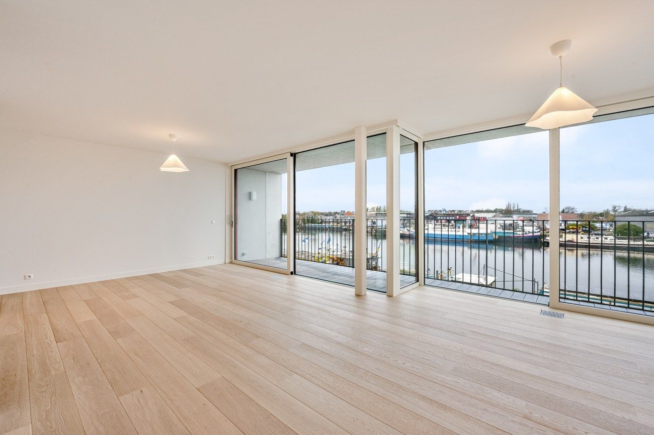 Mooi nieuwbouwappartement met prachtig zicht op het water foto 4