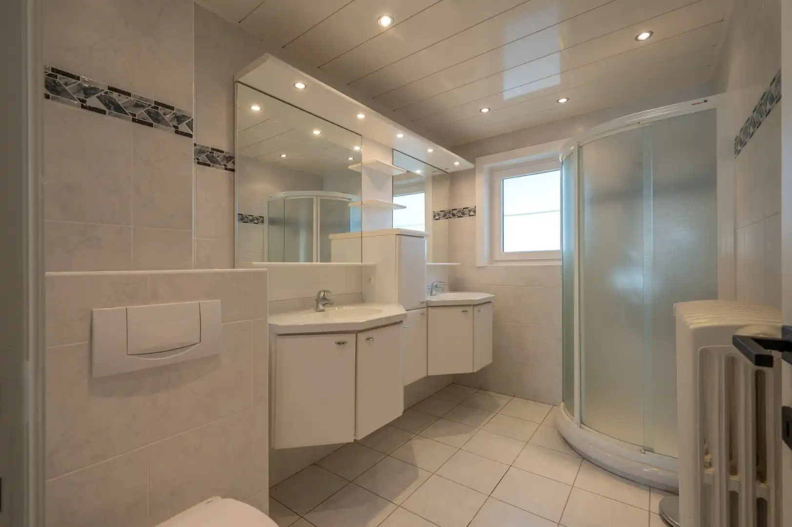 Ongemeubelde instapklare woning in Oud Knokke, op wandelafstand van het Centrum foto 7