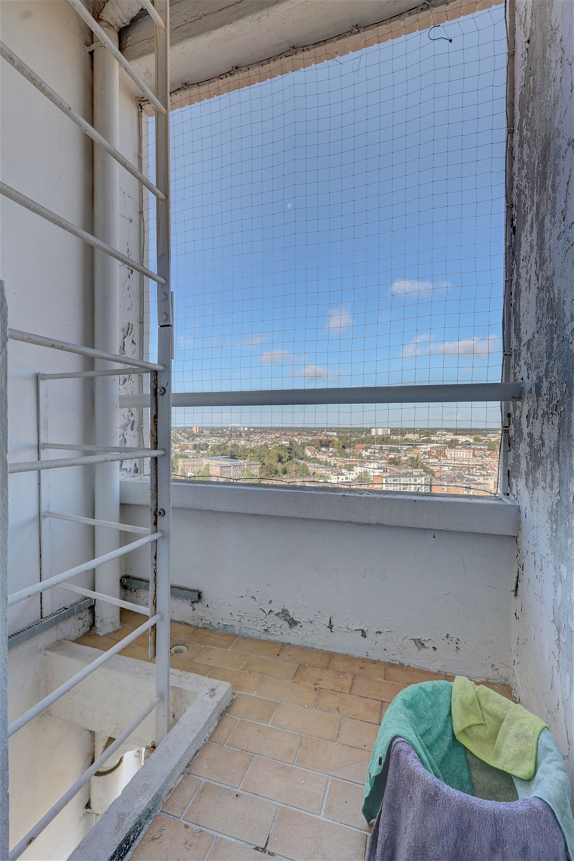 Appartement met 3 slaapkamers en terras grens Antwerpen Wilrijk foto 15